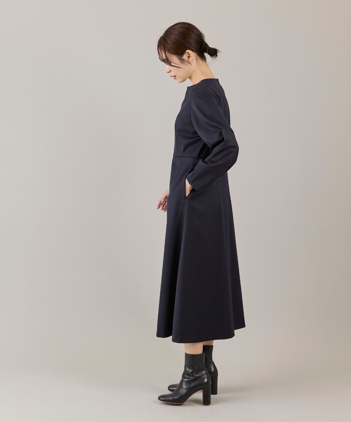 INED「《大きいサイズ》キーネックワンピース　」|ワンピース|