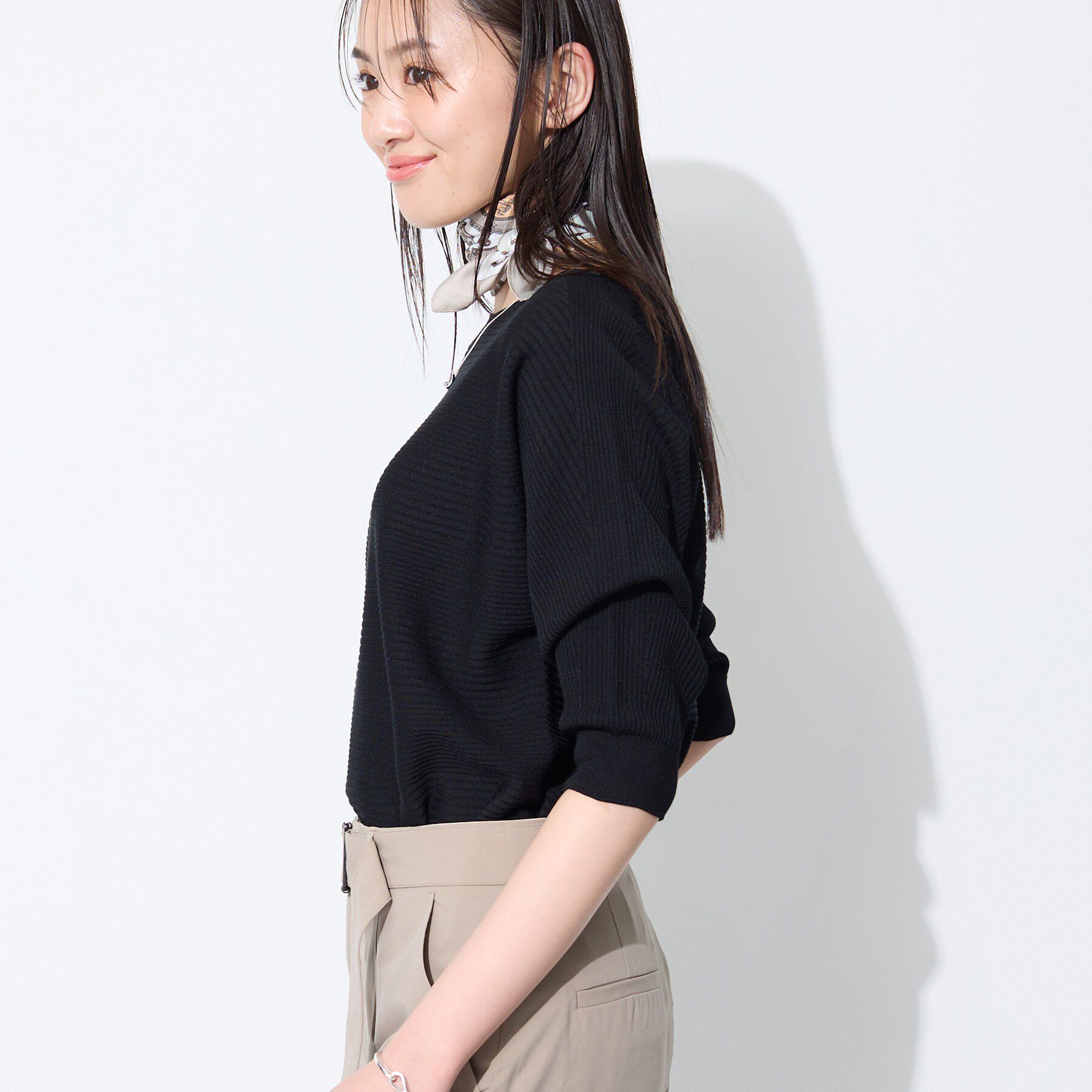 INDIVI「【体型カバー／洗える】ゆったり無縫製ニット」|ニット・セーター|