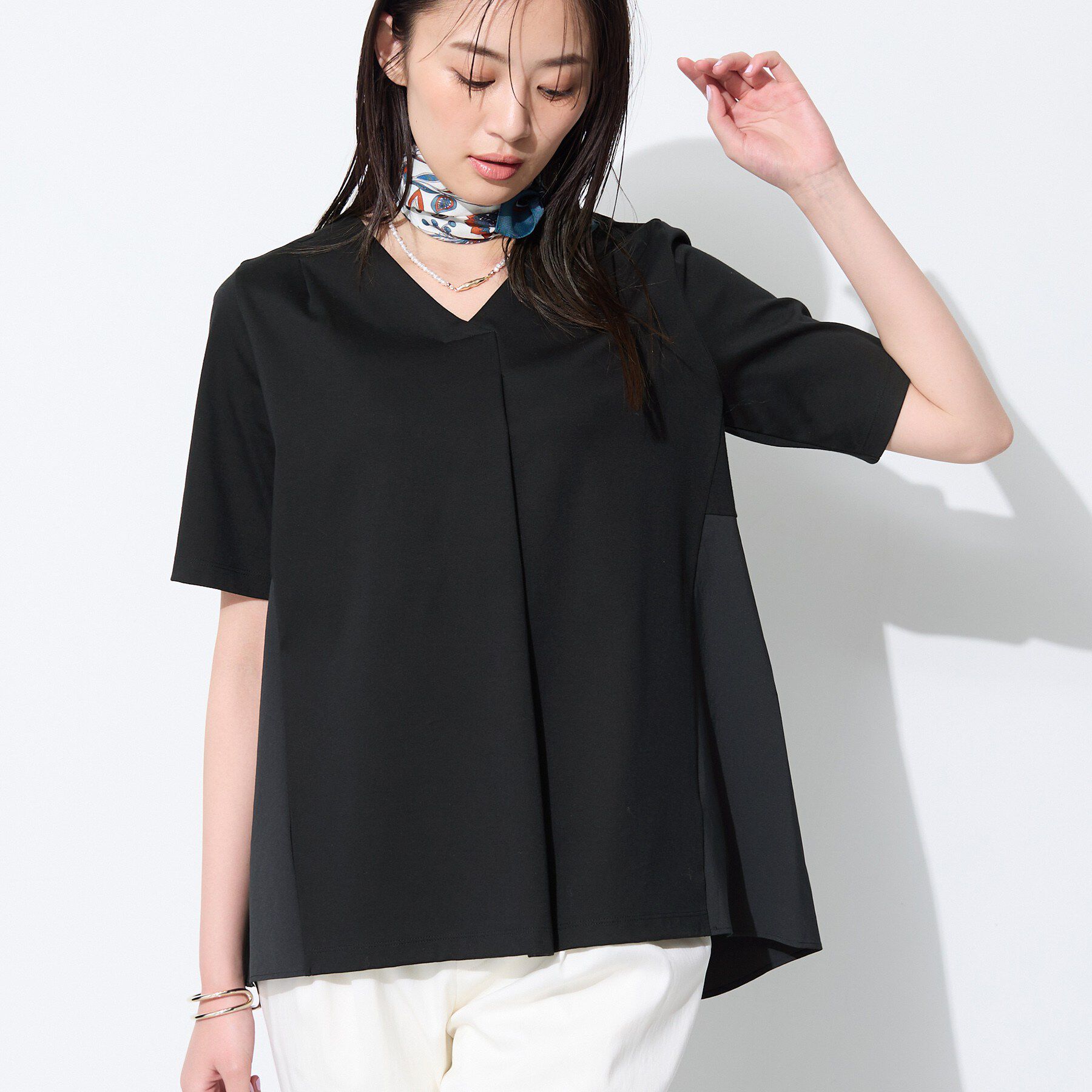 INDIVI「【バックシャン／洗える】ドッキングデザイントップス」|Tシャツ・カットソー|
