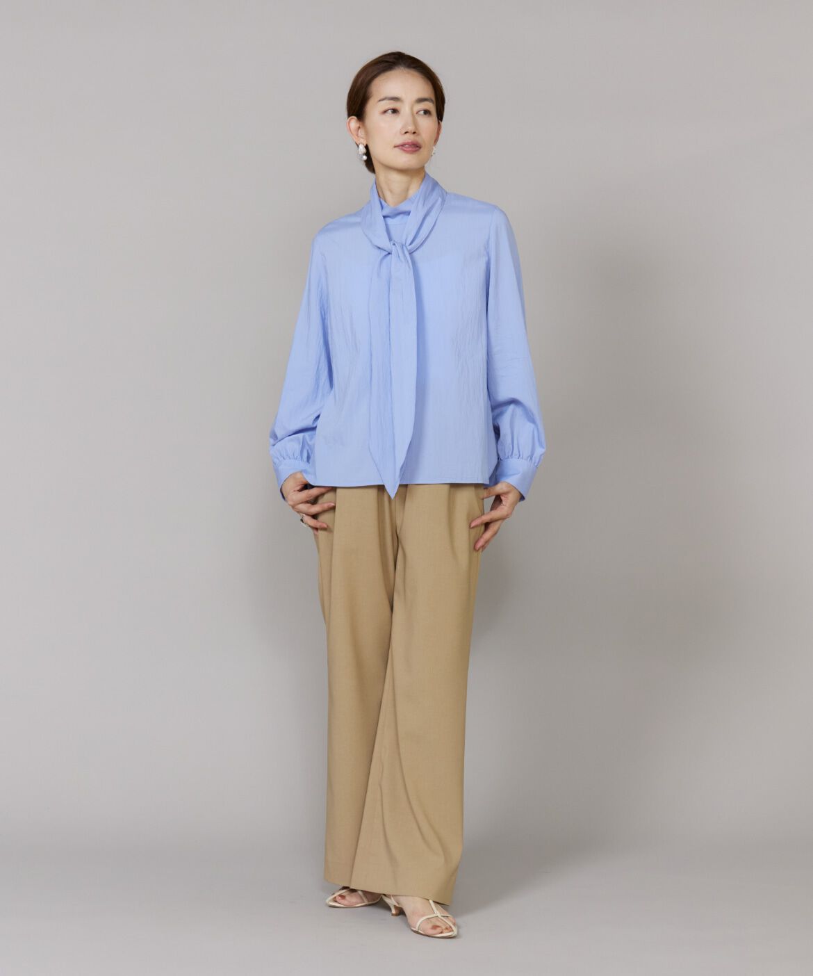 Le Souk「《大きいサイズ》ハイネックボウタイ付きブラウス」|シャツ・ブラウス|