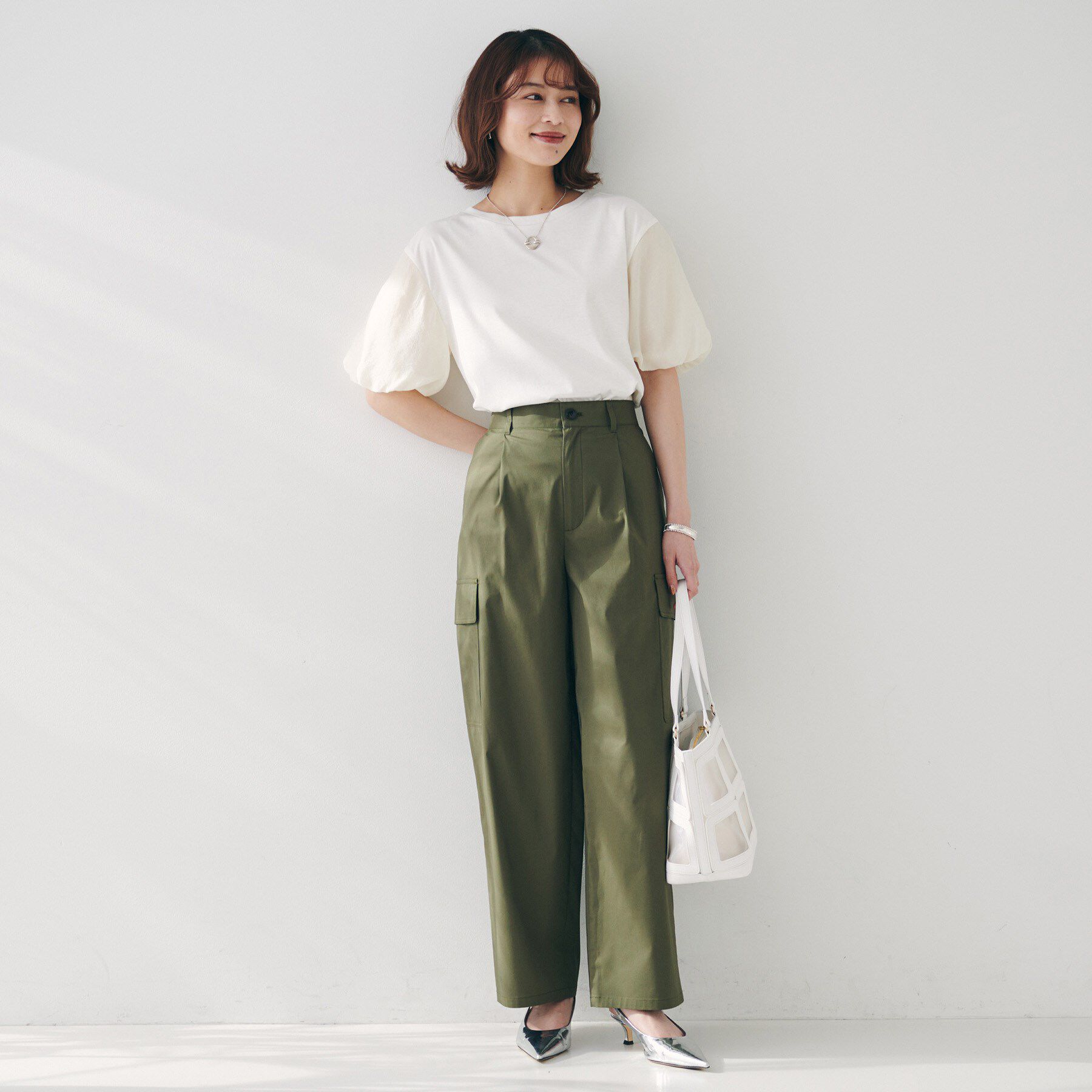 UNTITLED「【二の腕カバー/洗える】袖シアーバルーンプルオーバー」|Tシャツ・カットソー|