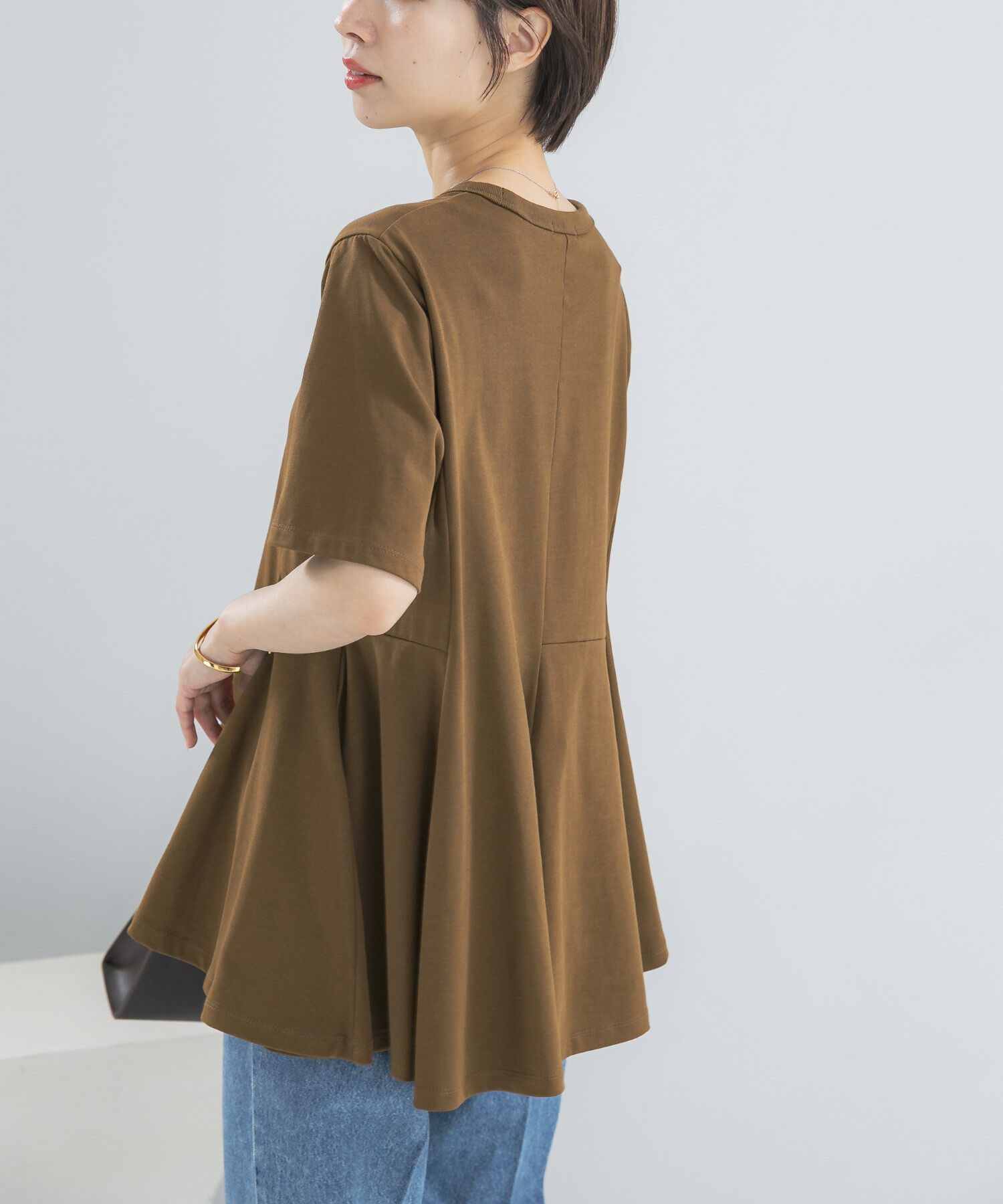 URBAN RESEARCH ROSSO「PROTAGONISTA　ASYMMETRY DESIGN T-SHIRTS」|Tシャツ・カットソー|カーキ