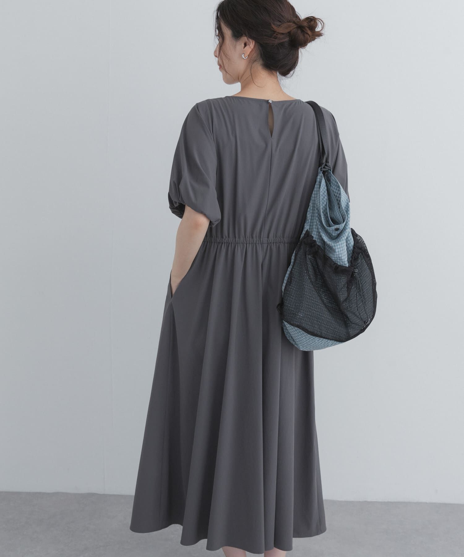 URBAN RESEARCH DOORS「撥水ウエストドロストワンピース」|ワンピース|