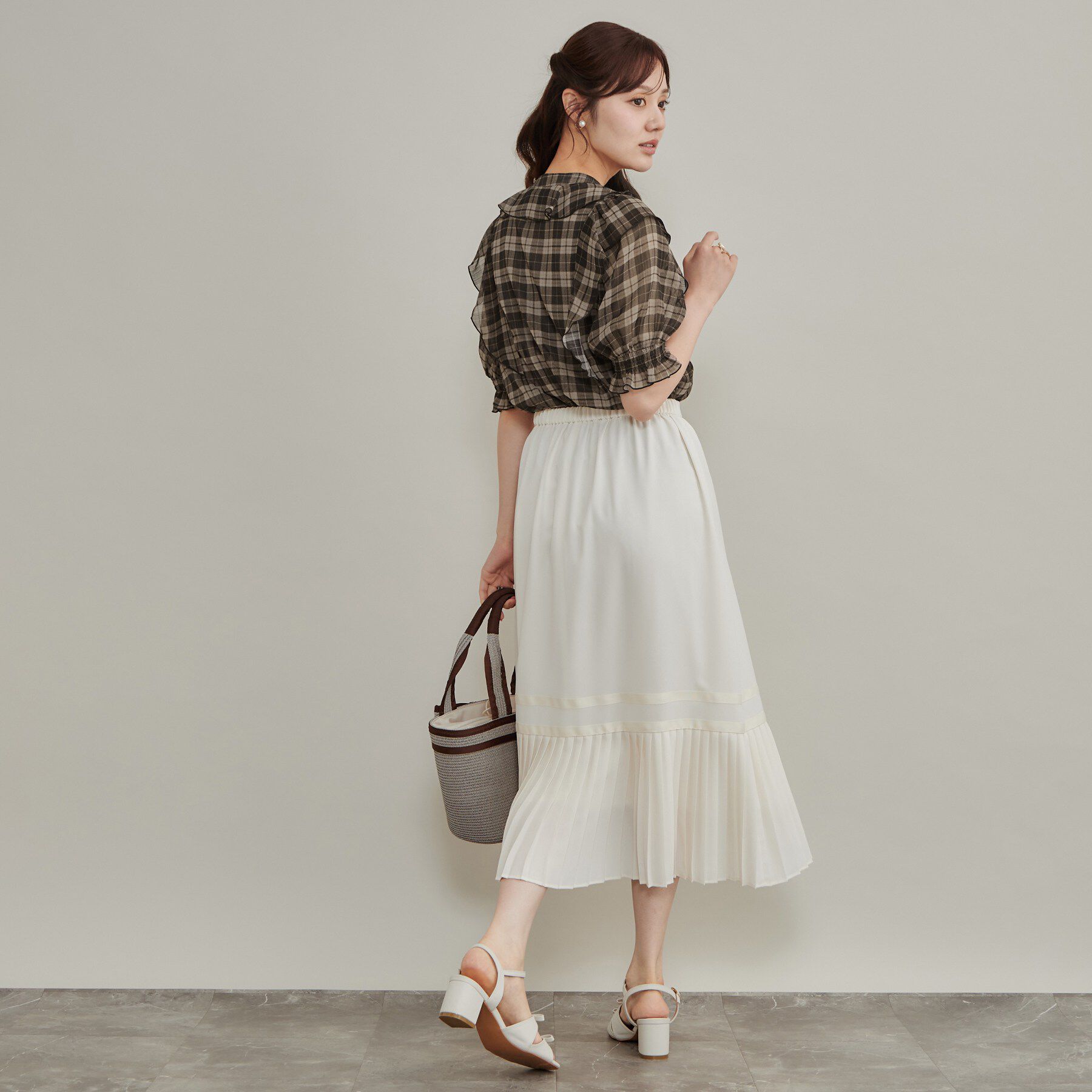 Couture broach「楊柳シフォンで涼しく フリルチェックブラウス」|シャツ・ブラウス|
