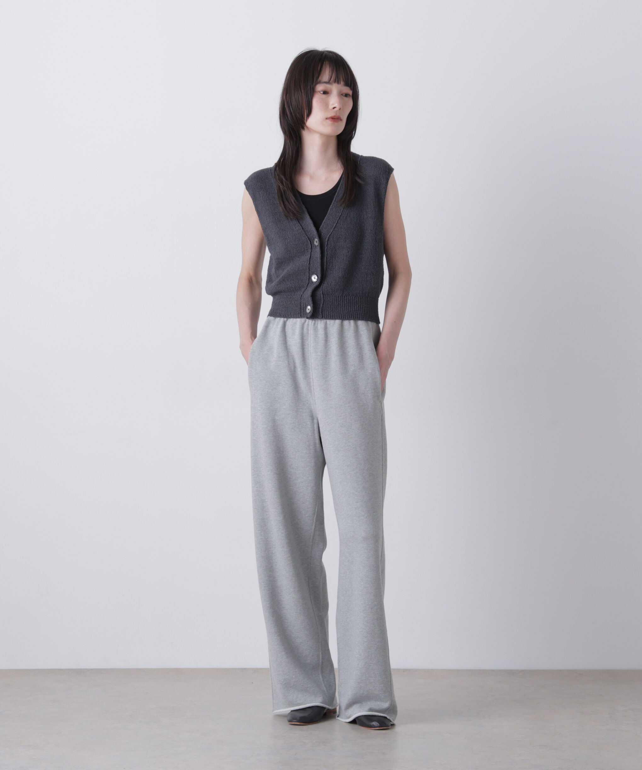 YLEVE 「YLEVE / COTTON BOUCLE KNIT VEST」|ニット・セーター|