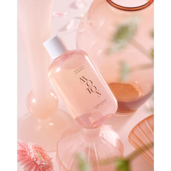  「MOTON 蜜肌ぷるつやシャワーオイル FLOWER GARDEN (300ml)」|ボディクレンジング|