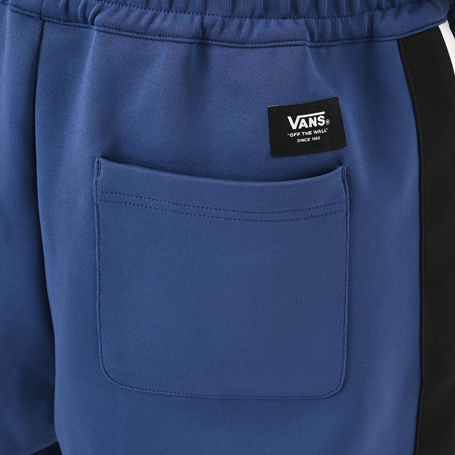 VANS「【VANSｱﾊﾟﾚﾙ(WJ)】M Bi-color Side Tape Track PNT」|チノ|