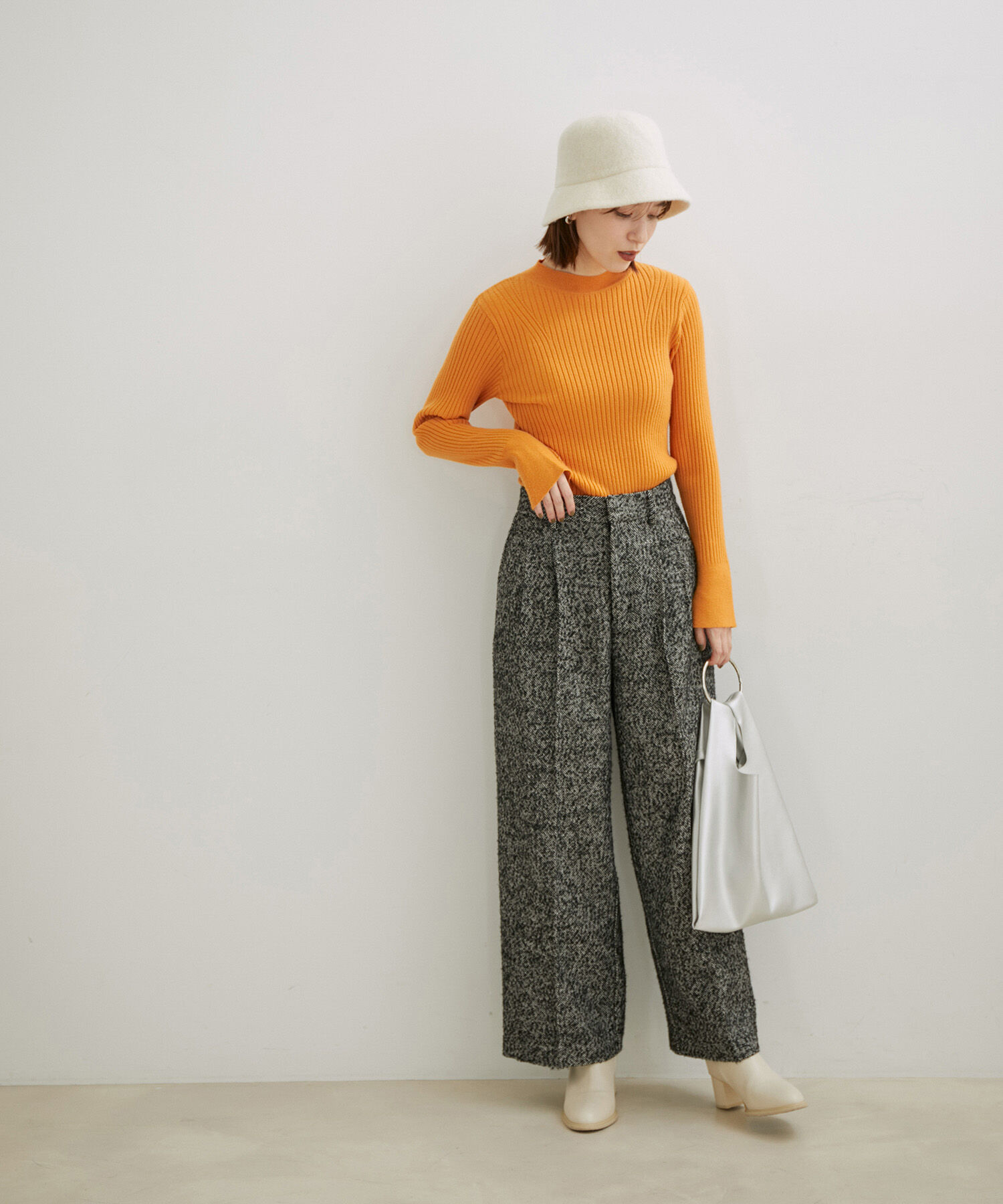 VIS「【吸湿発熱・エコベロ】リブ切替ハイネックニットプルオーバー【sustainable】」|ニット・セーター|