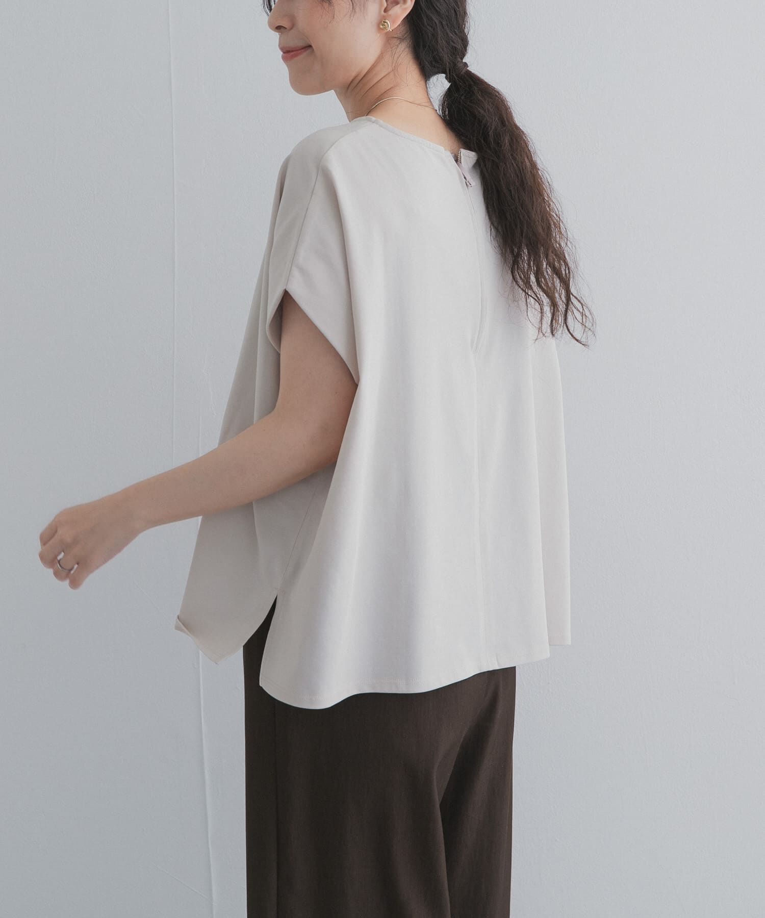 URBAN RESEARCH DOORS「バックジッププルオーバー」|その他|