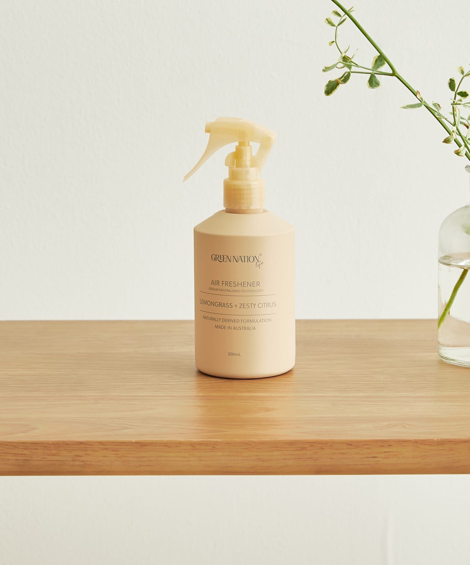 URBAN RESEARCH DOORS「Green Nation Life　エアーフレッシュナー 200ml」|アロマ・ルームフレグランス|