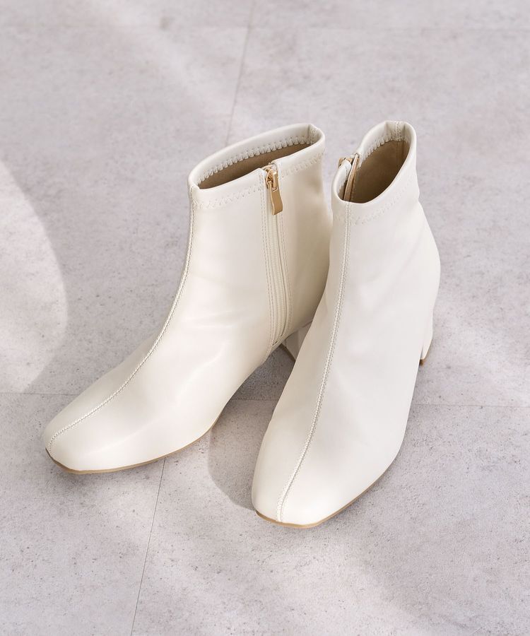 armonia「RUPIS.ヒール金具ストレッチブーツ」|ショートブーツ|Ivory