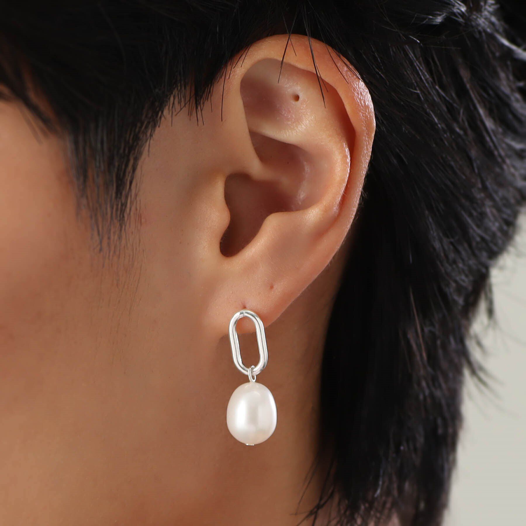 COCOSHNIK ONKITSCH「シルバー バロックパール チェーンリンク ショートピアス」|ピアス|