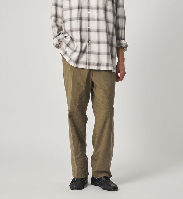 Steven Alan＞ ナイロン オックス アウト ワンプリーツ スラックス
