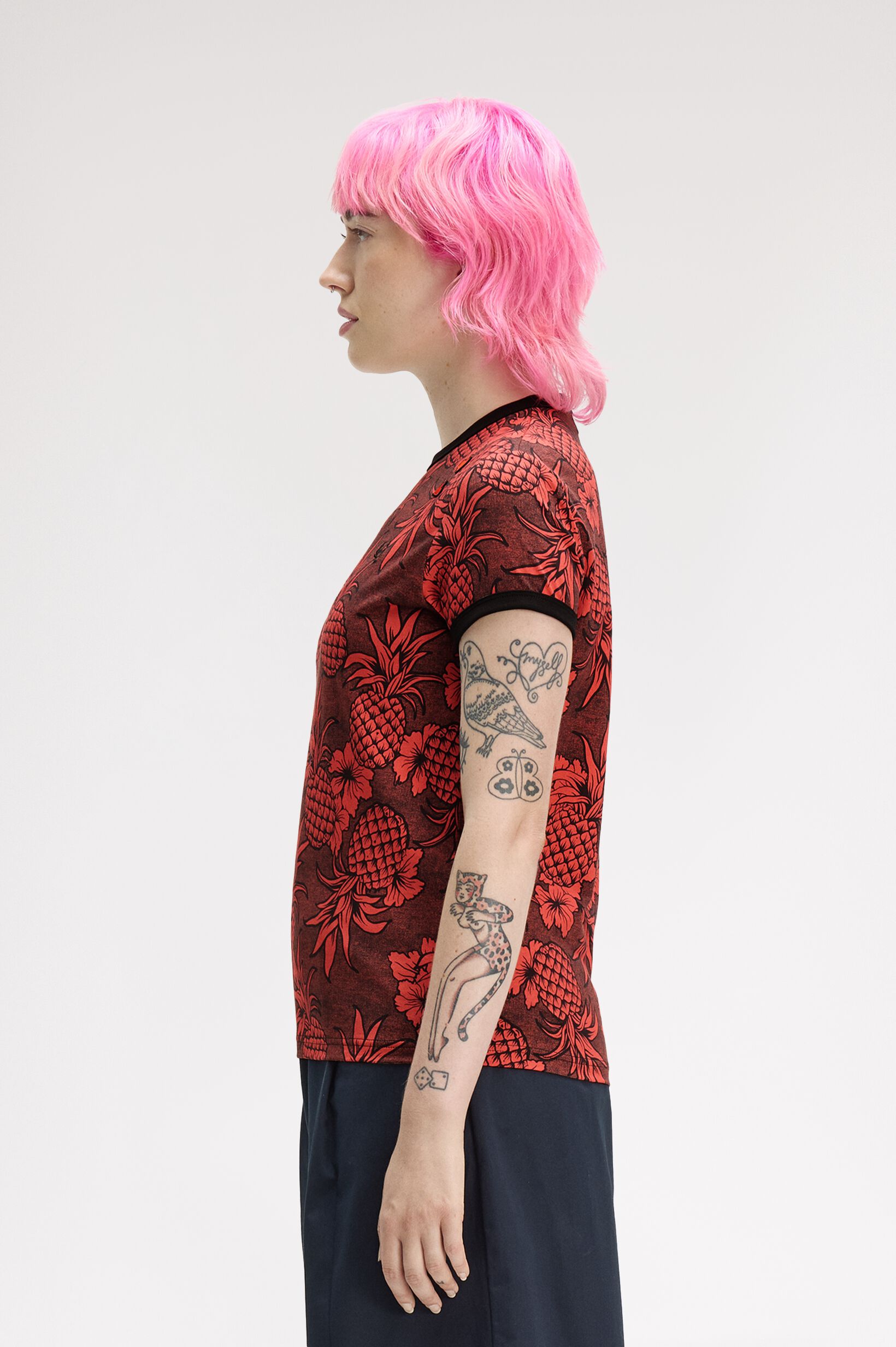 FRED PERRY 「Amy Winehouse Printed T-Shirt／エイミーワインハウス プリントTシャツ」|Tシャツ・カットソー|