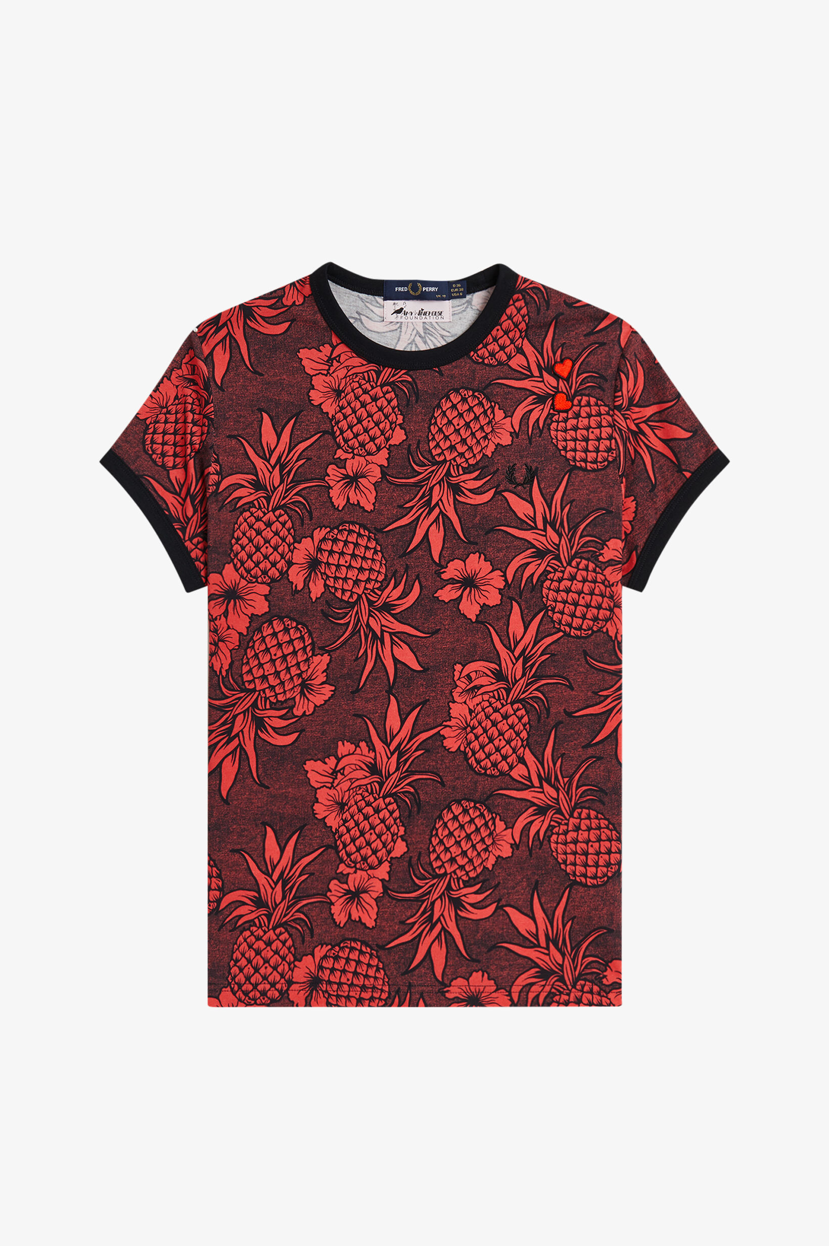 FRED PERRY 「Amy Winehouse Printed T-Shirt／エイミーワインハウス プリントTシャツ」|Tシャツ・カットソー|