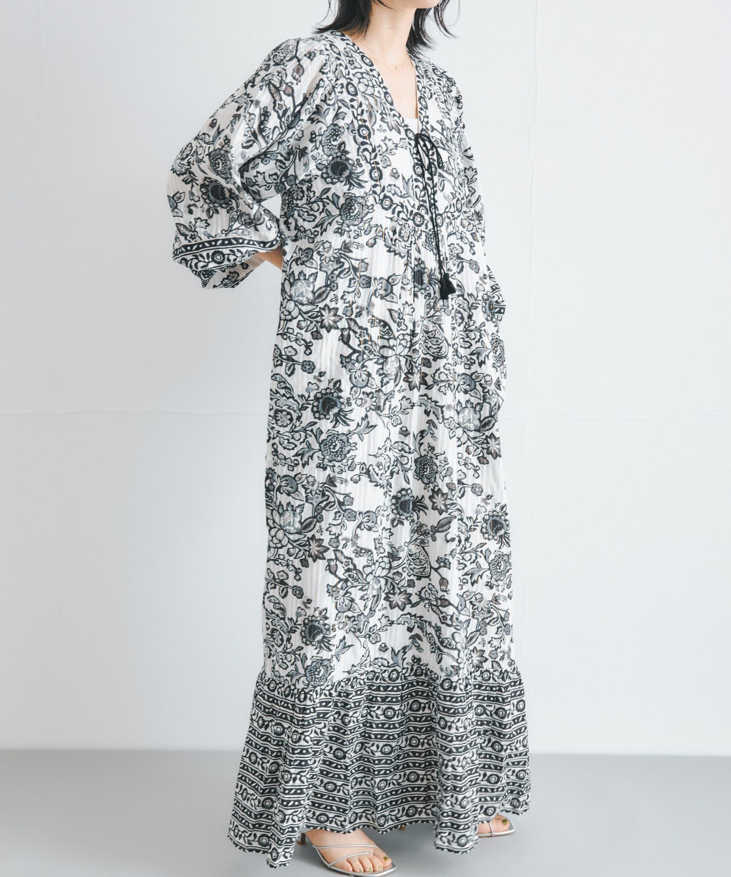 URBAN RESEARCH ROSSO「sara mallika　PAISLEY FLOWER PRINT DRESS」|ワンピース|