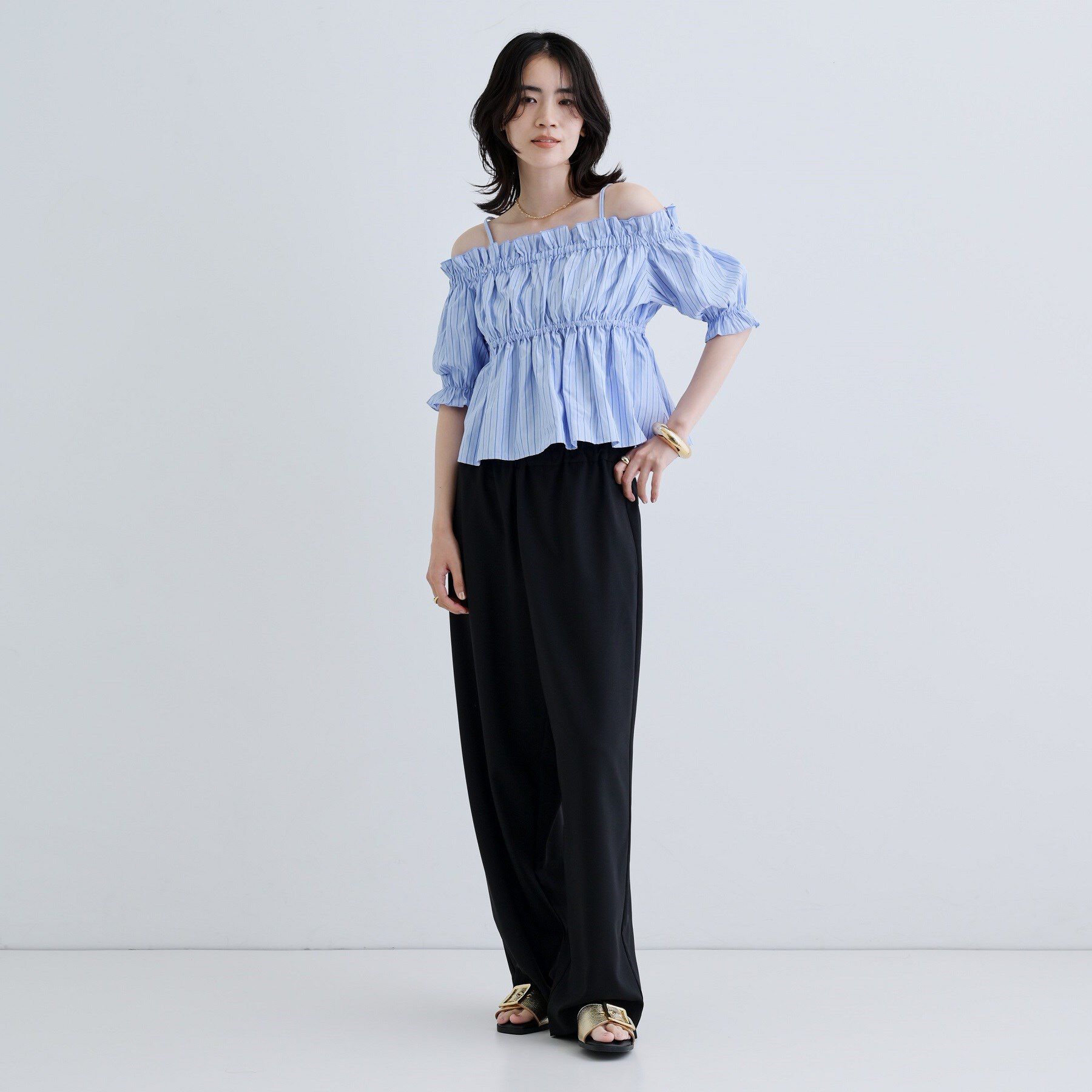 GALLEST「【一部店舗限定】オフショルシャーリングブラウス」|シャツ・ブラウス|