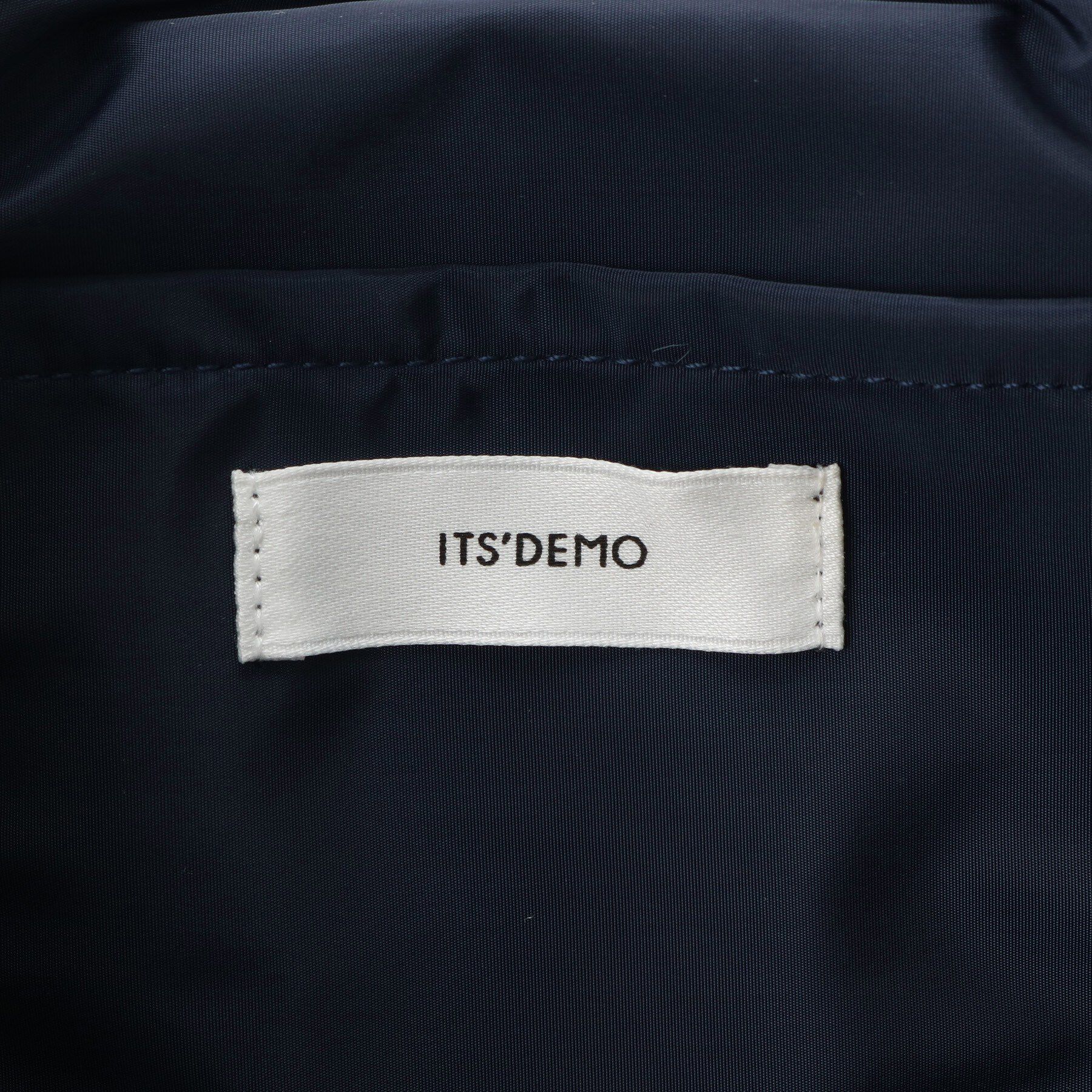 ITS&rsquo;DEMO「フラップ付きロープトート」|トートバッグ|