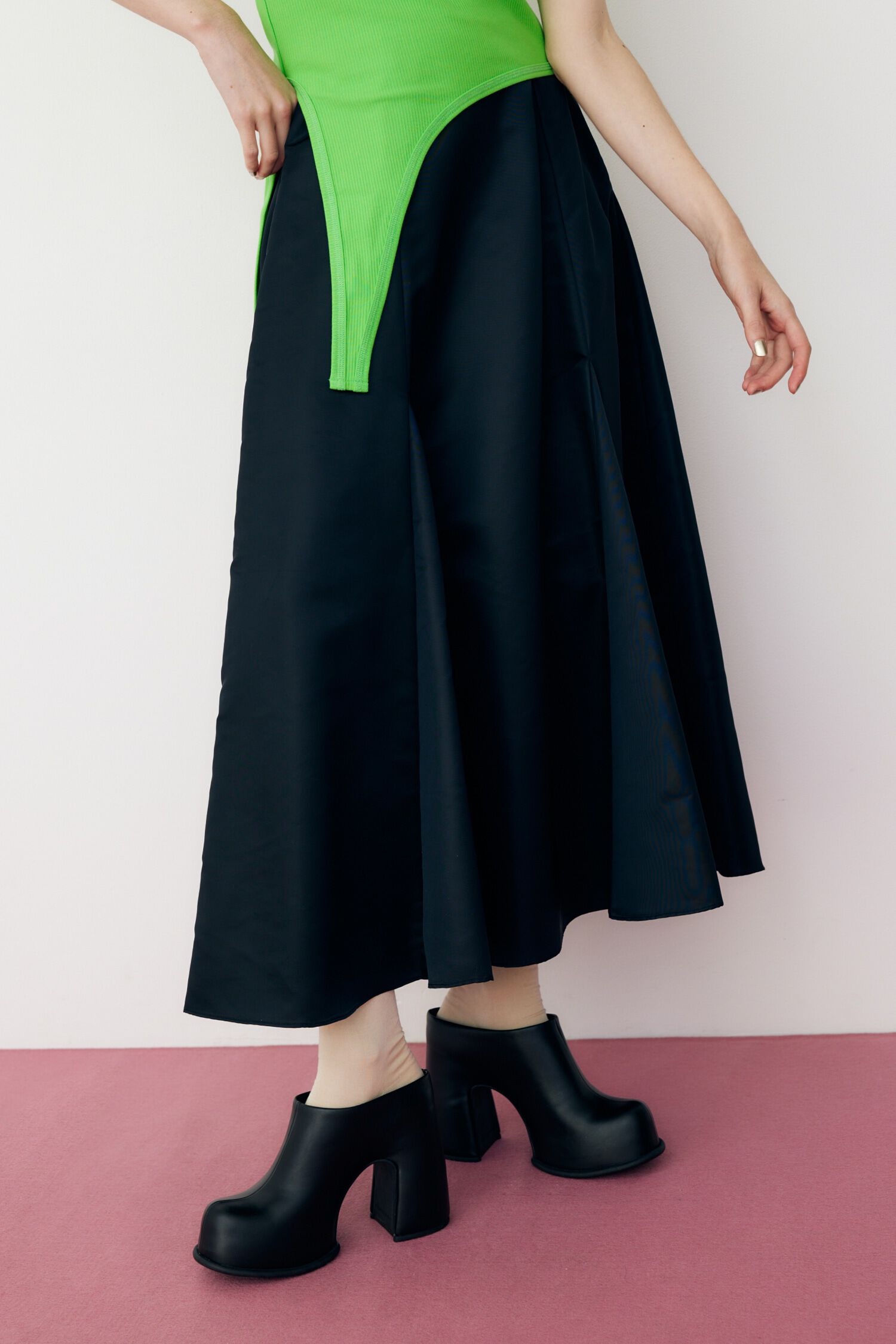 HeRIN.CYE「Nylon maxi skirt」|スカート|BLK