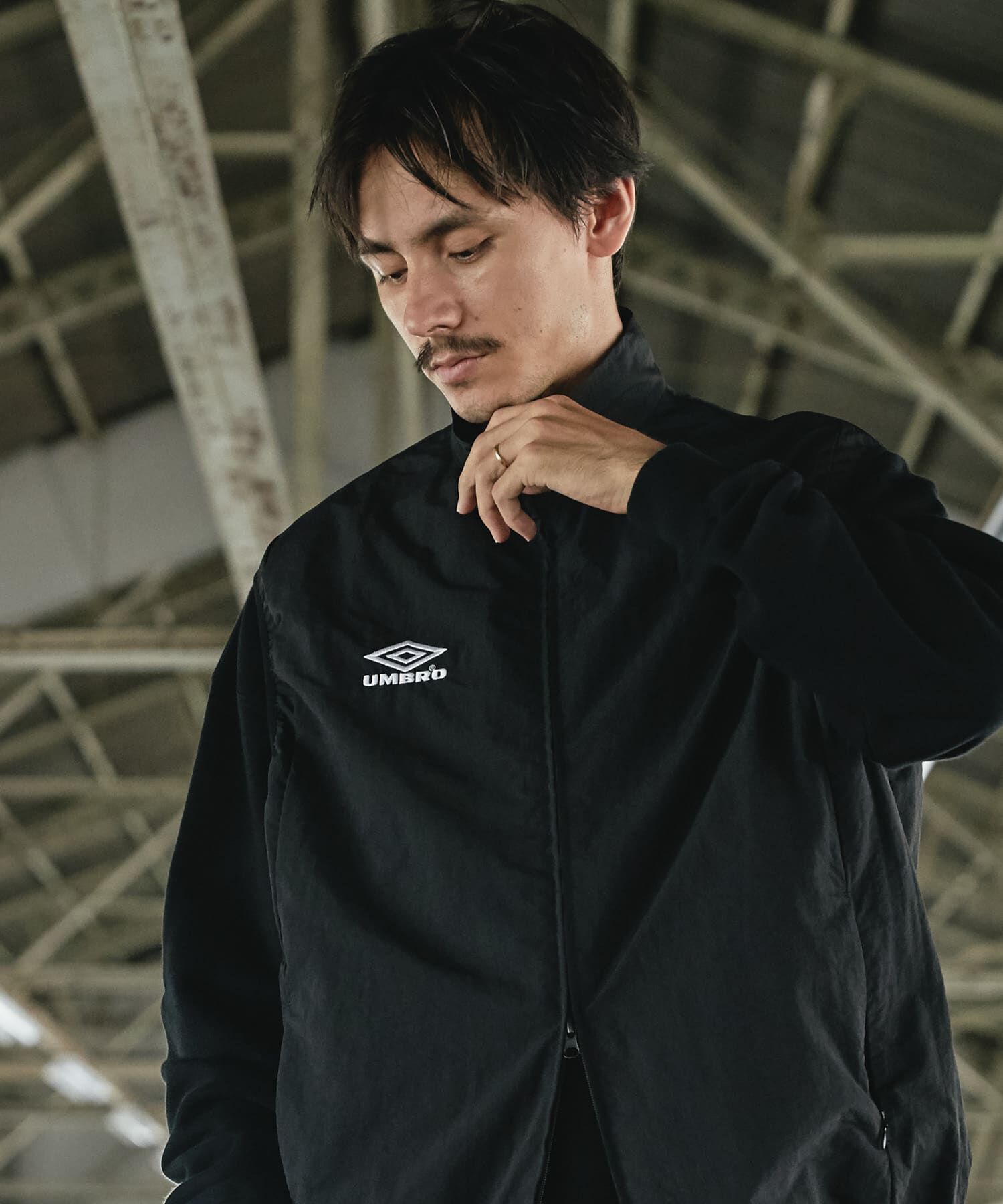 URBAN RESEARCH DOORS「『別注』UMBRO&times;DOORS　RS TRACK VEST」|ベスト・ジレ|