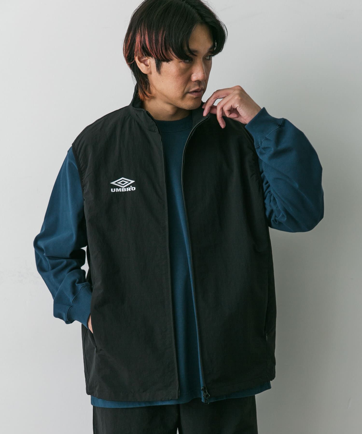 URBAN RESEARCH DOORS「『別注』UMBRO&times;DOORS　RS TRACK VEST」|ベスト・ジレ|