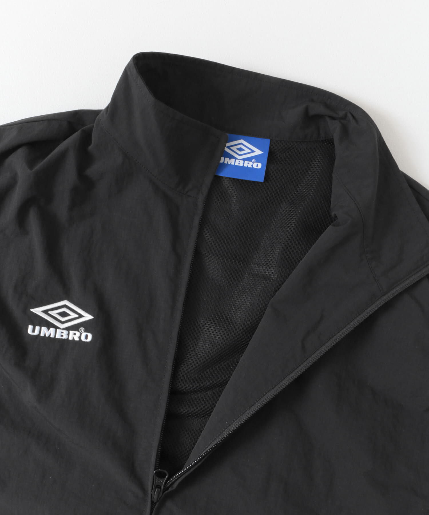 URBAN RESEARCH DOORS「『別注』UMBRO&times;DOORS　RS TRACK VEST」|ベスト・ジレ|