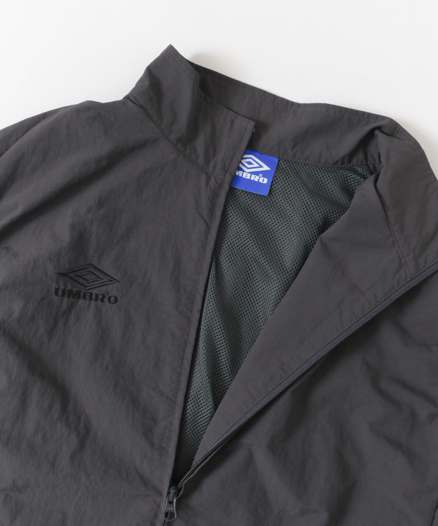 URBAN RESEARCH DOORS「『別注』UMBRO&times;DOORS　RS TRACK VEST」|ベスト・ジレ|