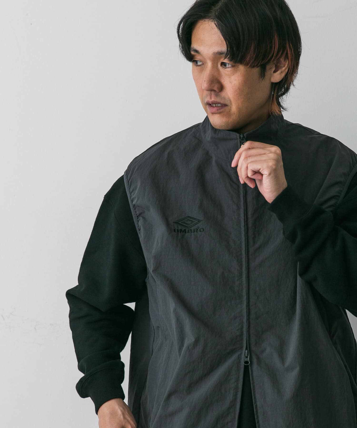 URBAN RESEARCH DOORS「『別注』UMBRO&times;DOORS　RS TRACK VEST」|ベスト・ジレ|