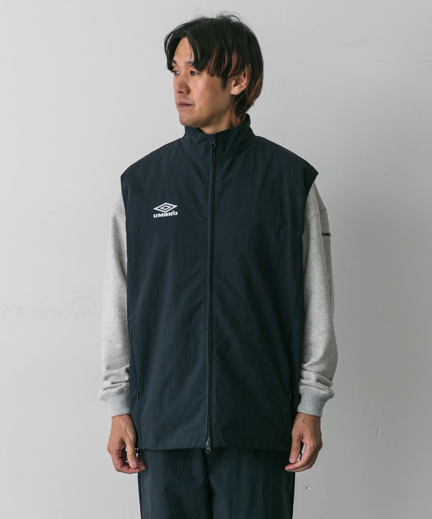 URBAN RESEARCH DOORS「『別注』UMBRO&times;DOORS　RS TRACK VEST」|ベスト・ジレ|