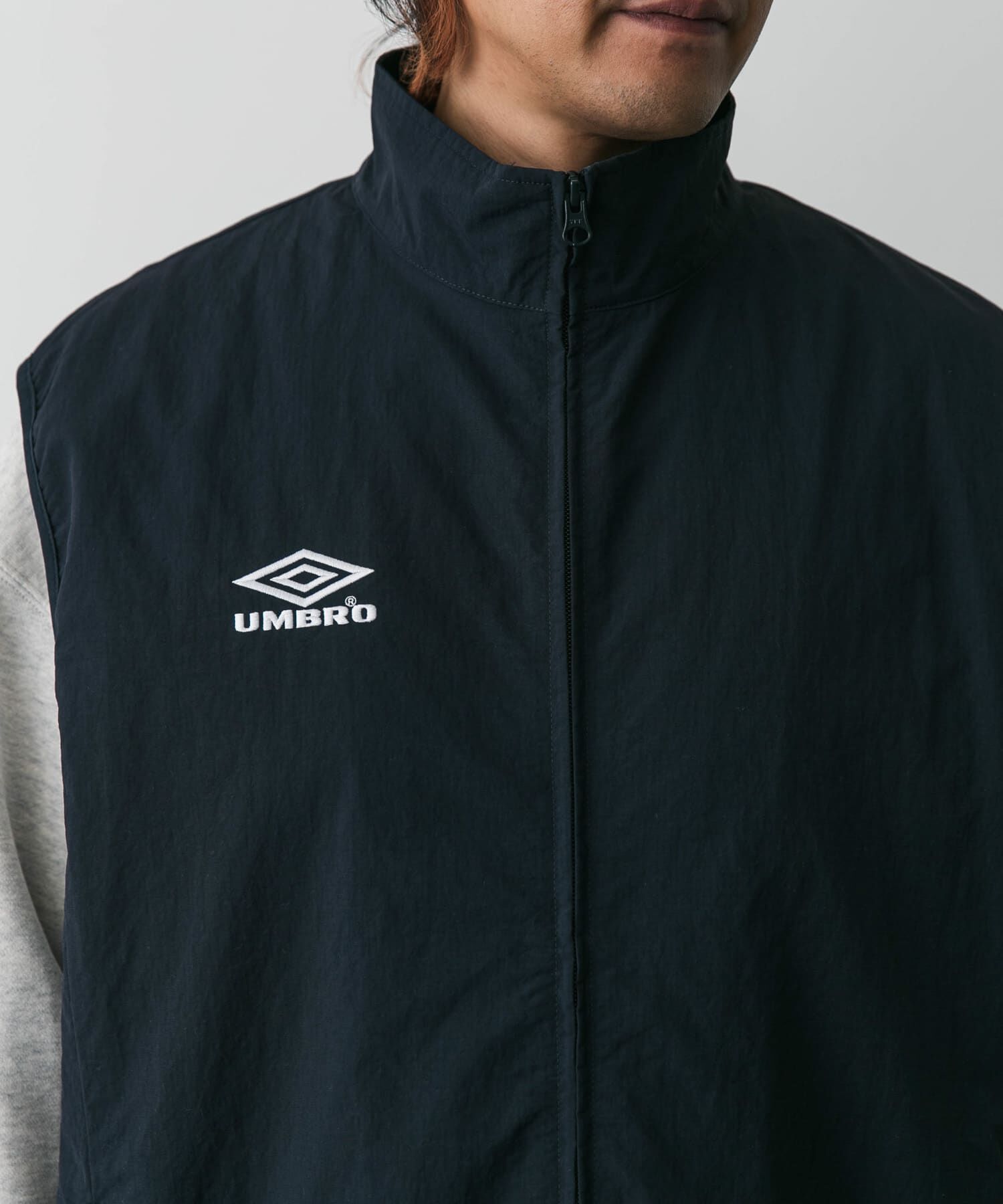 URBAN RESEARCH DOORS「『別注』UMBRO&times;DOORS　RS TRACK VEST」|ベスト・ジレ|