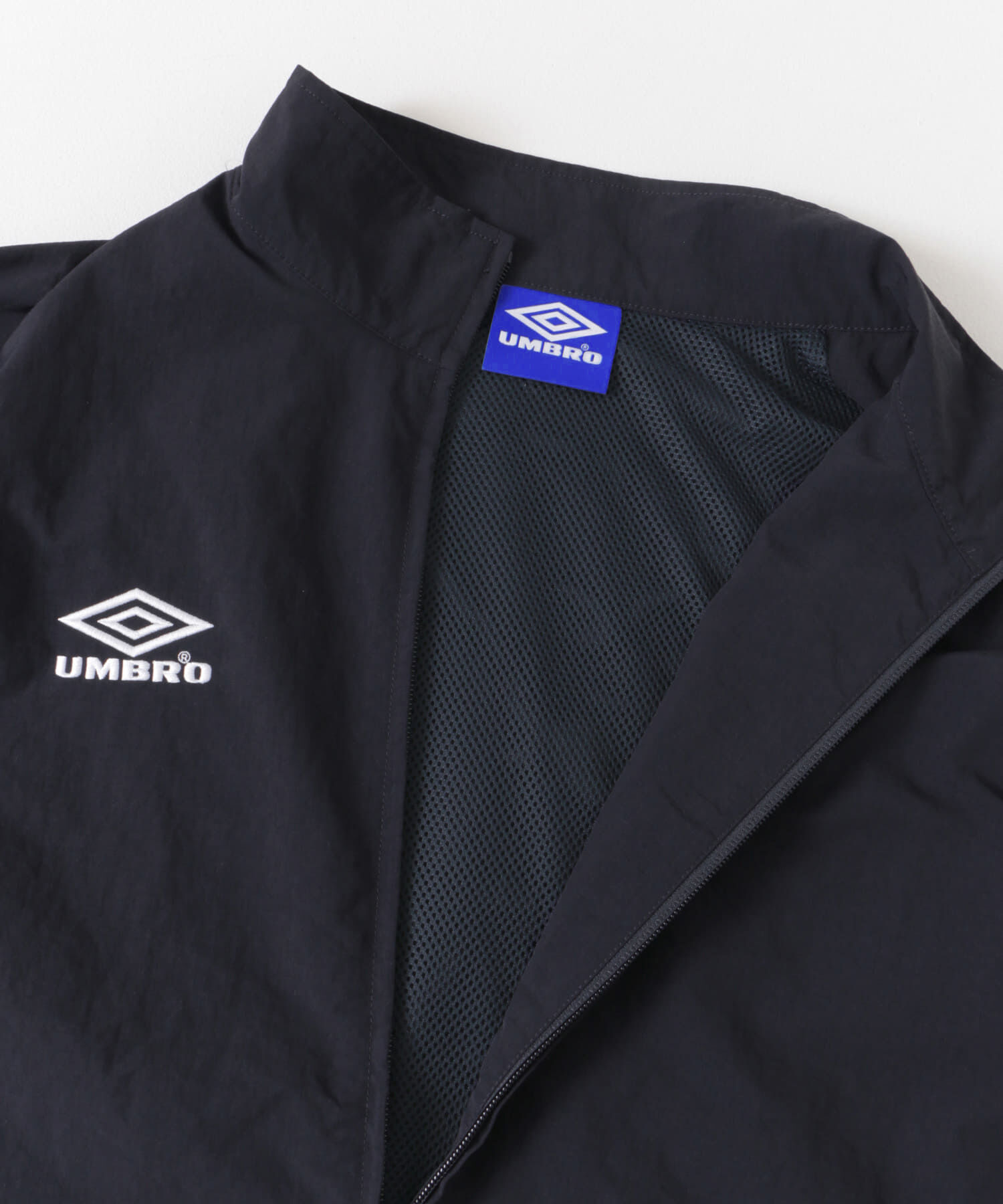 URBAN RESEARCH DOORS「『別注』UMBRO&times;DOORS　RS TRACK VEST」|ベスト・ジレ|