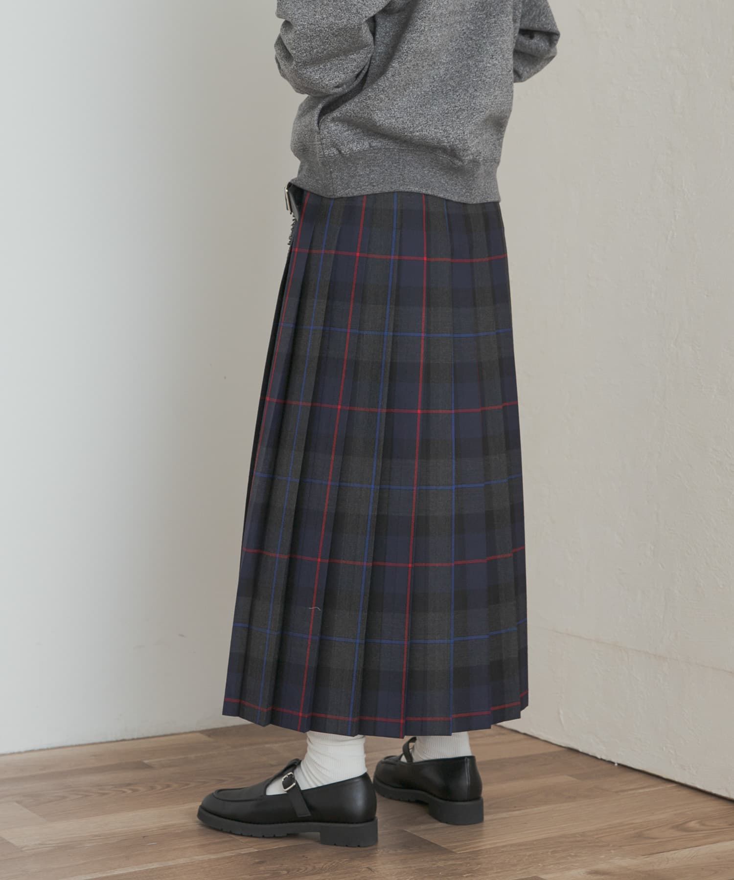 URBAN RESEARCH DOORS「『別注』O&rsquo;NEIL OF DUBLIN&times;DOORS　COMBI QUILT SKIRT」|スカート|