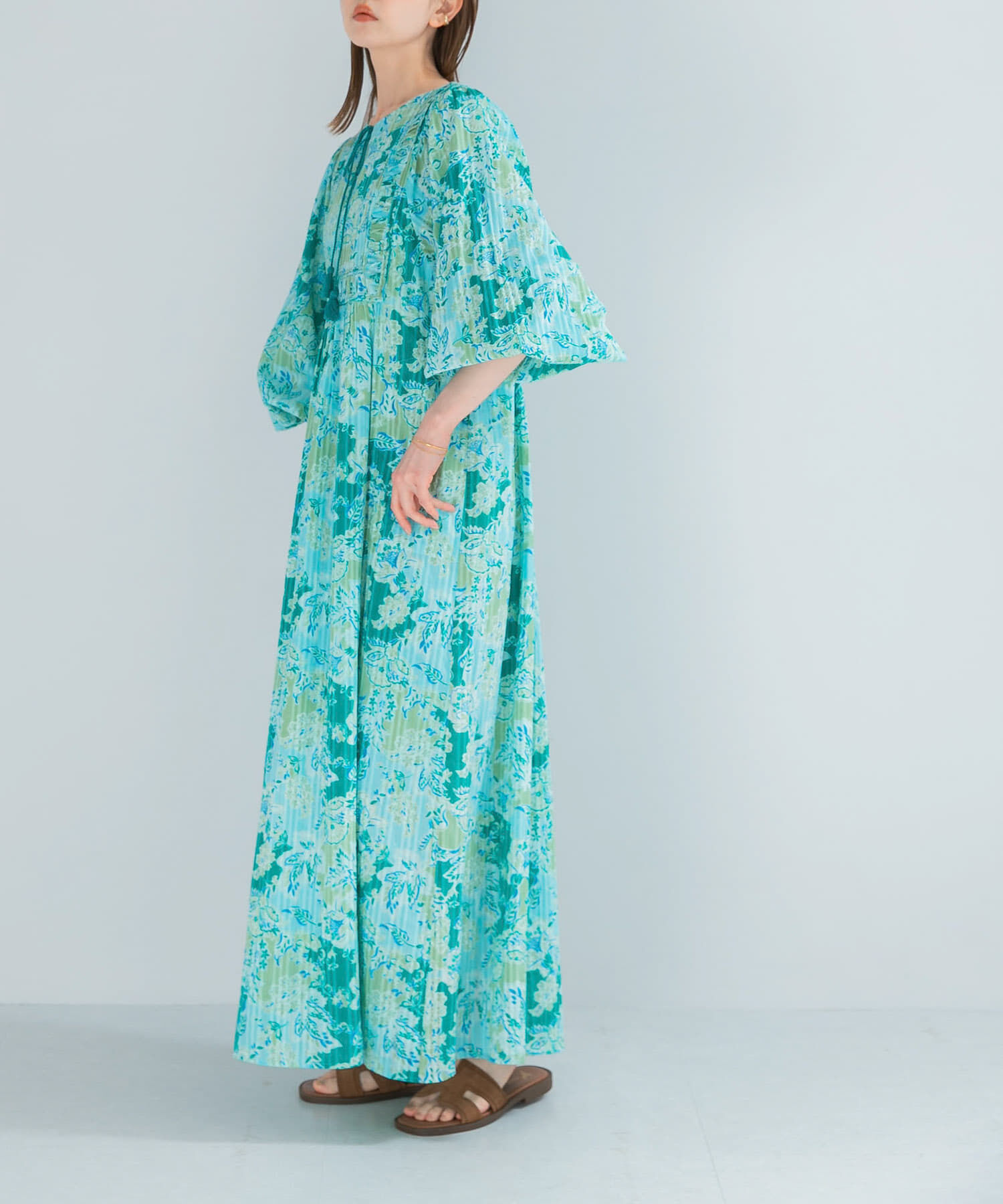URBAN RESEARCH ROSSO「sara mallika　COTTON BOHEMIAN FLOWER DRESS」|ワンピース|