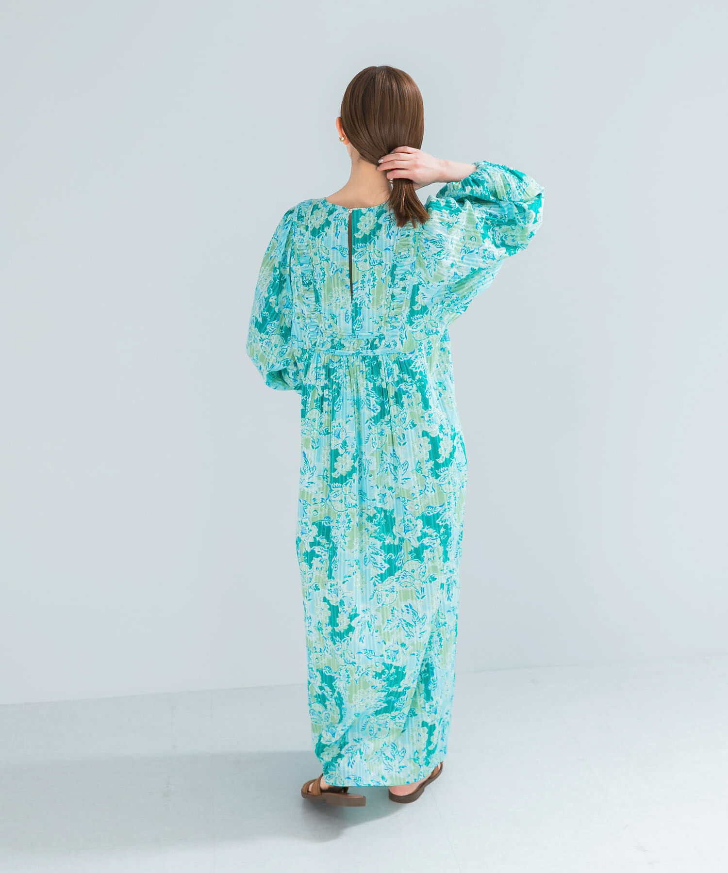 URBAN RESEARCH ROSSO「sara mallika　COTTON BOHEMIAN FLOWER DRESS」|ワンピース|