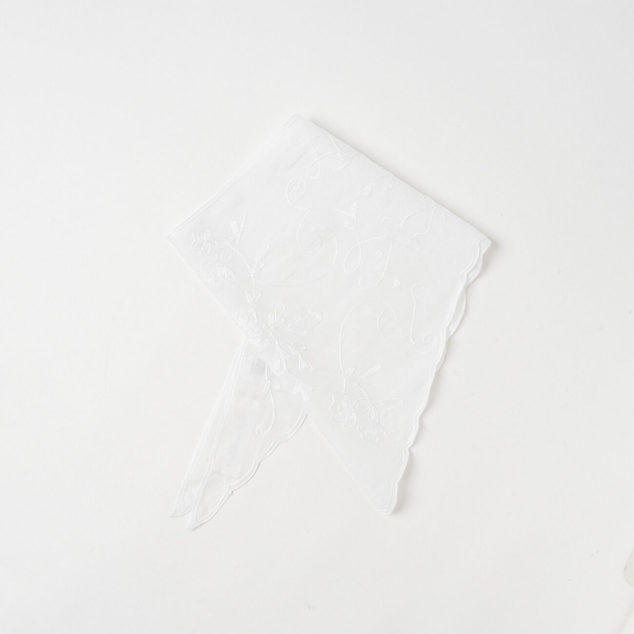  「SARA MALLIKA ORGAZA AARI EMBROIDERY BANDANA」|マフラー|