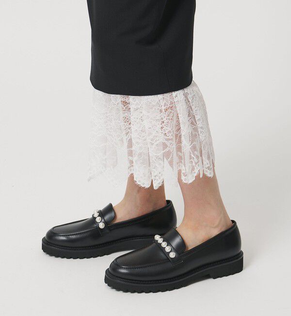 UNITED ARROWS「イミテーションパール スタッズ ローファー」|ローファー|BLACK