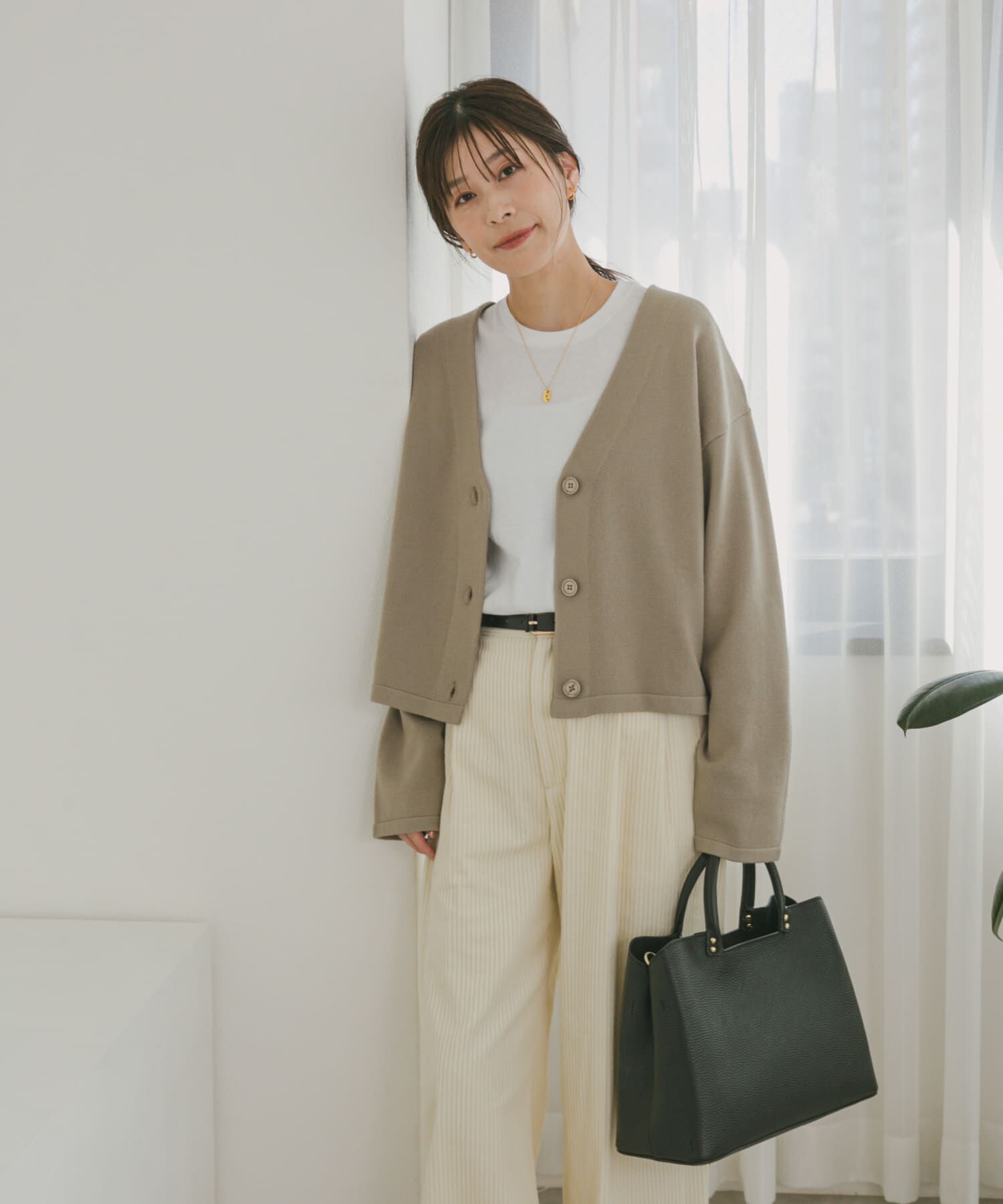 URBAN RESEARCH DOORS「『UR TECH 200日ニット』Vネックカーディガン」|カーディガン|