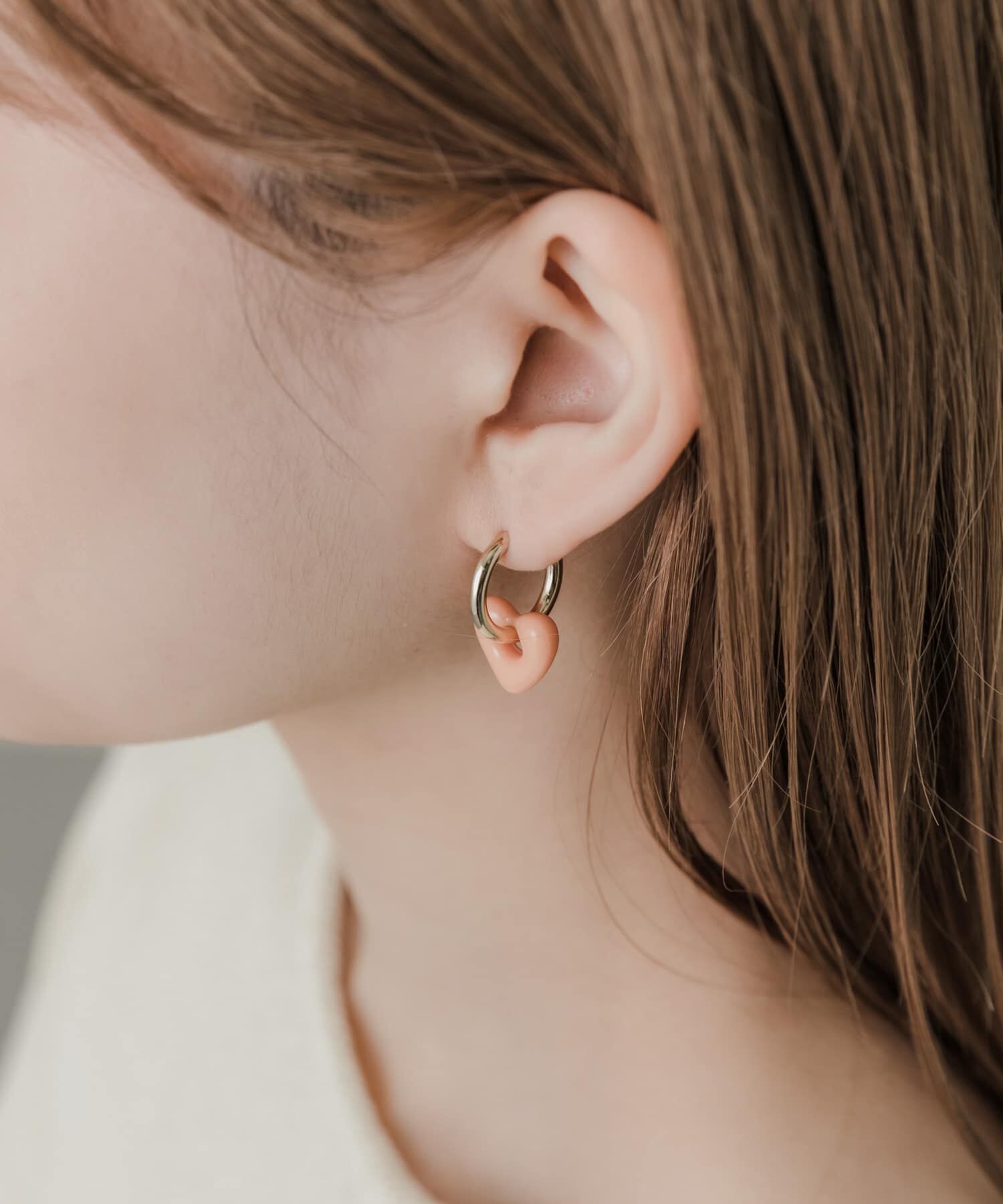 SMELLY「カラーハートドロップフープピアス」|ピアス|