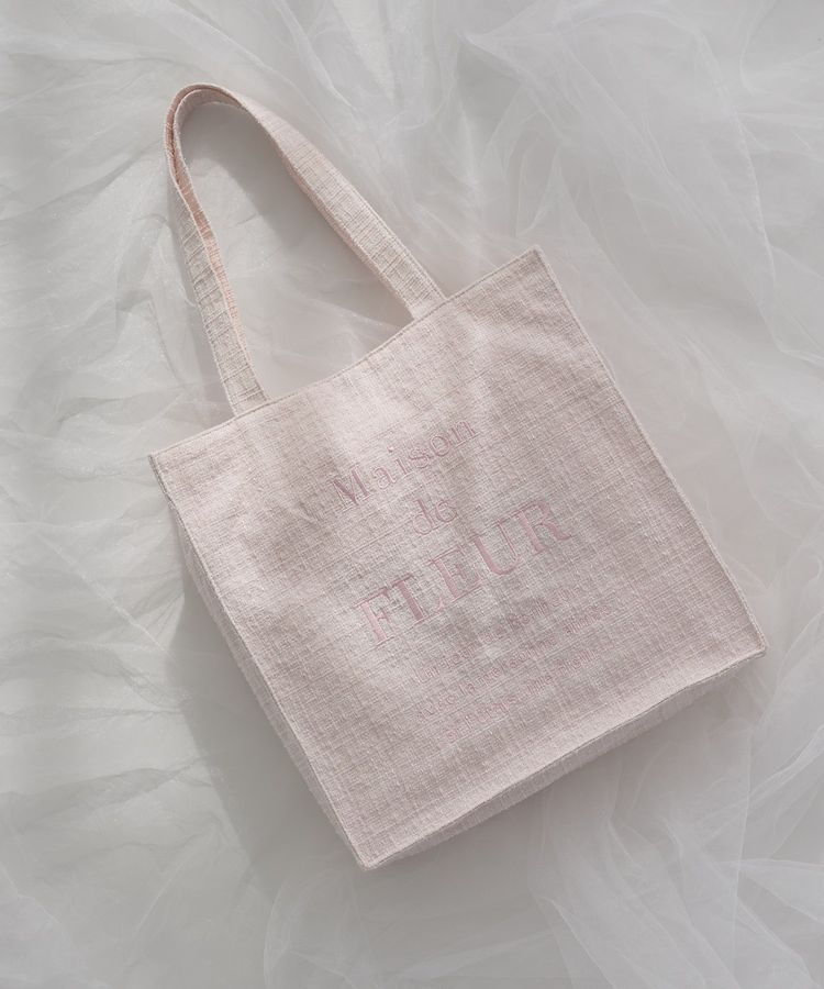 Maison de FLEUR「【A4対応】ツイードロゴ刺繍スクエアトートバッグ」|トートバッグ|