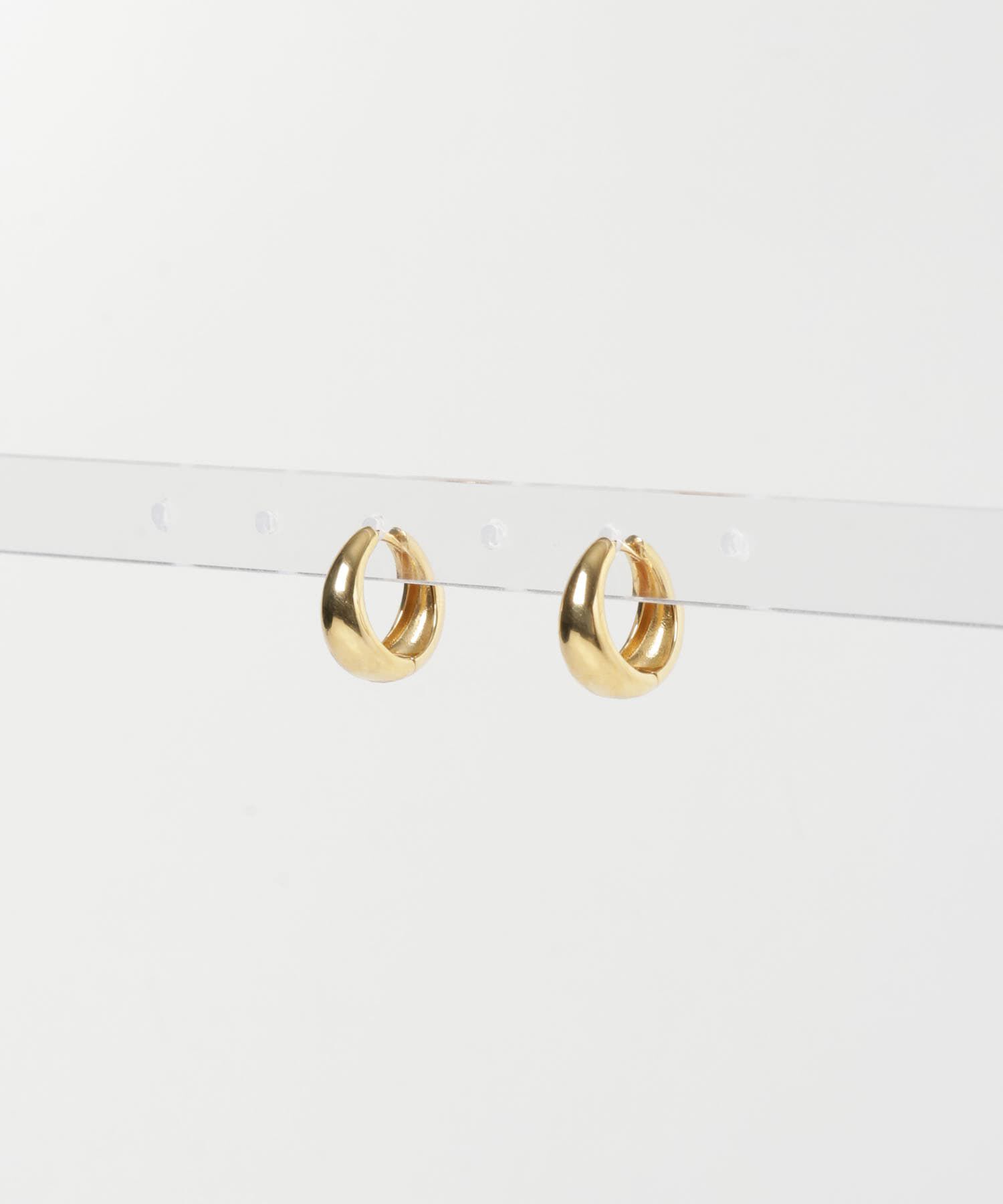 URBAN RESEARCH「decor『デコール』　Plump Drop Pierce L GD」|ピアス|