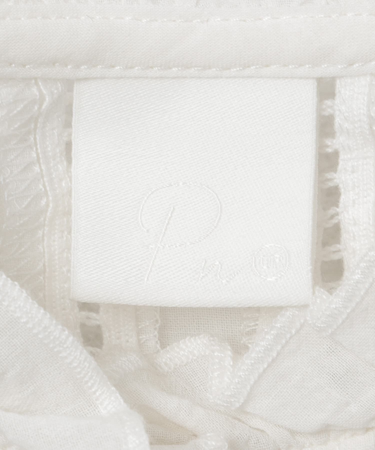 URBAN RESEARCH「Picchi Nia　HEIR WHITE」|ワンピース|