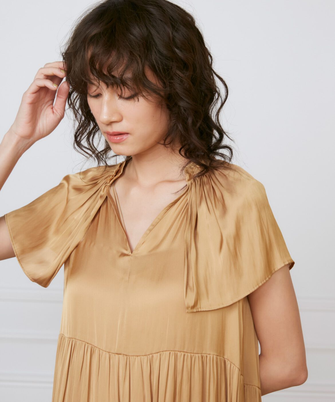 INED「《大きいサイズ》ケープワンピース《la veille by SUPERIOR CLOSET》」|ワンピース|