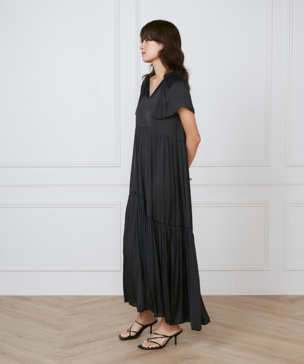 INED「《大きいサイズ》ケープワンピース《la veille by SUPERIOR CLOSET》」|ワンピース|