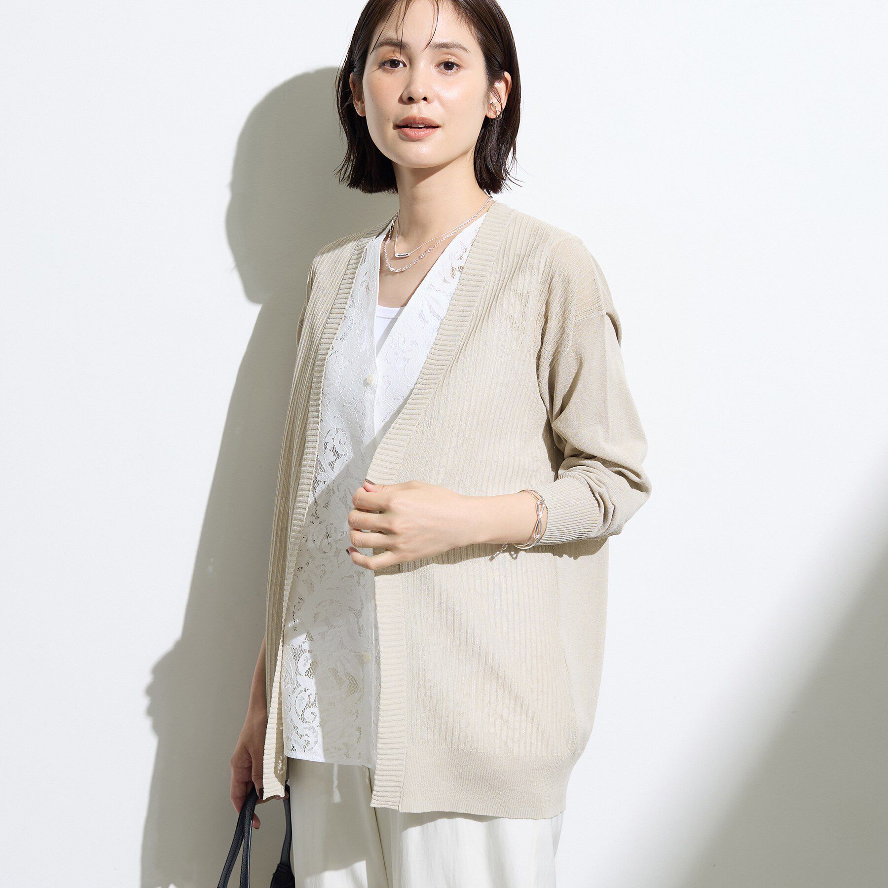 INDIVI「【清涼感◎】和紙混ニットカーディガン」|カーディガン|ライトベージュ(05