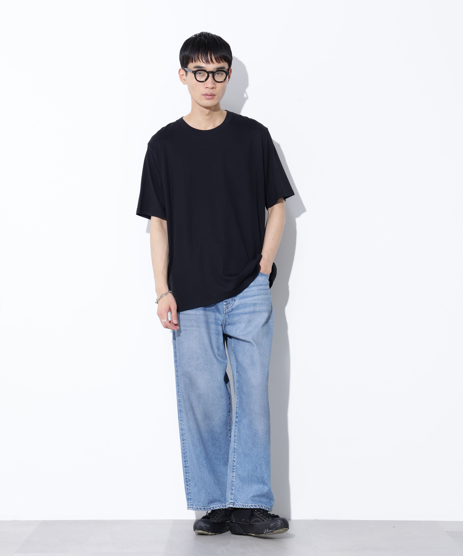 nano･universe「AUTHENコラボ SILKNIZED DENIM ワイドレッグ(セットアップ可)」|チノ|