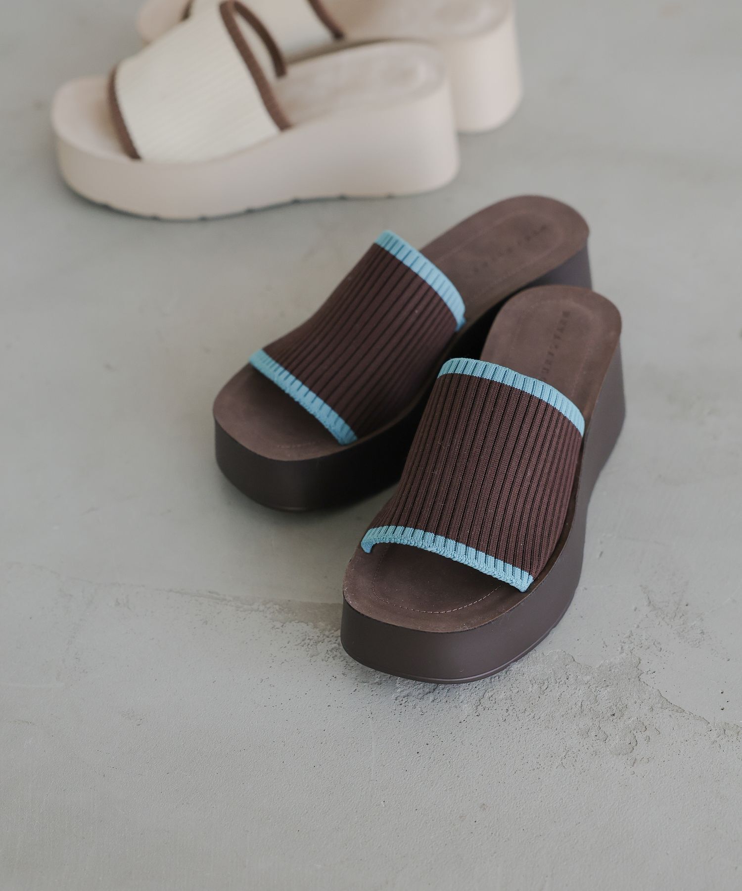 LOWRYS FARM「カンドウフィットＫｎｉｔＳＤ」|サンダル|BRN*BLU/WEB