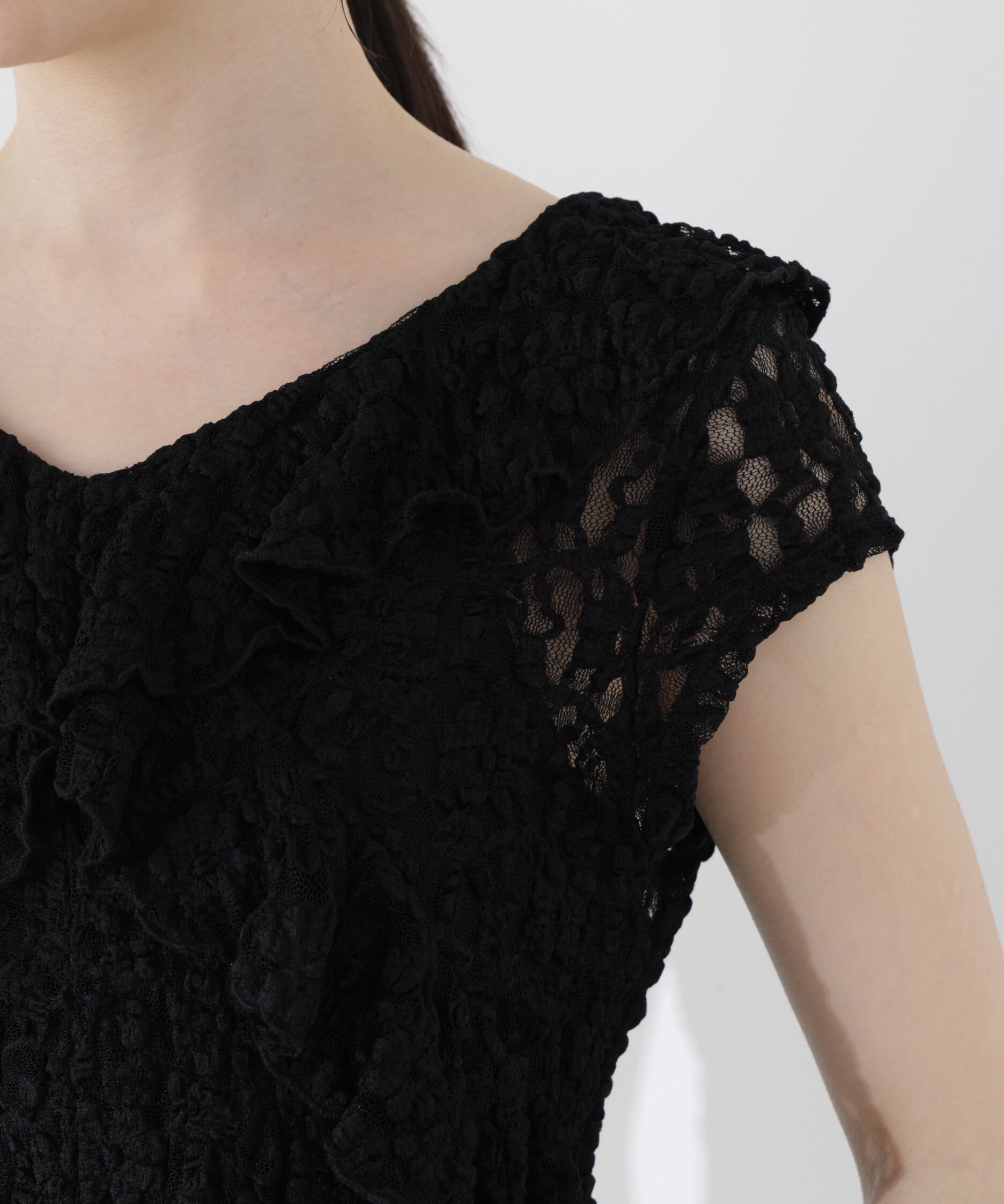 PROPORTION BODY DRESSING「ラッフルカットレーストップス」|Tシャツ・カットソー|