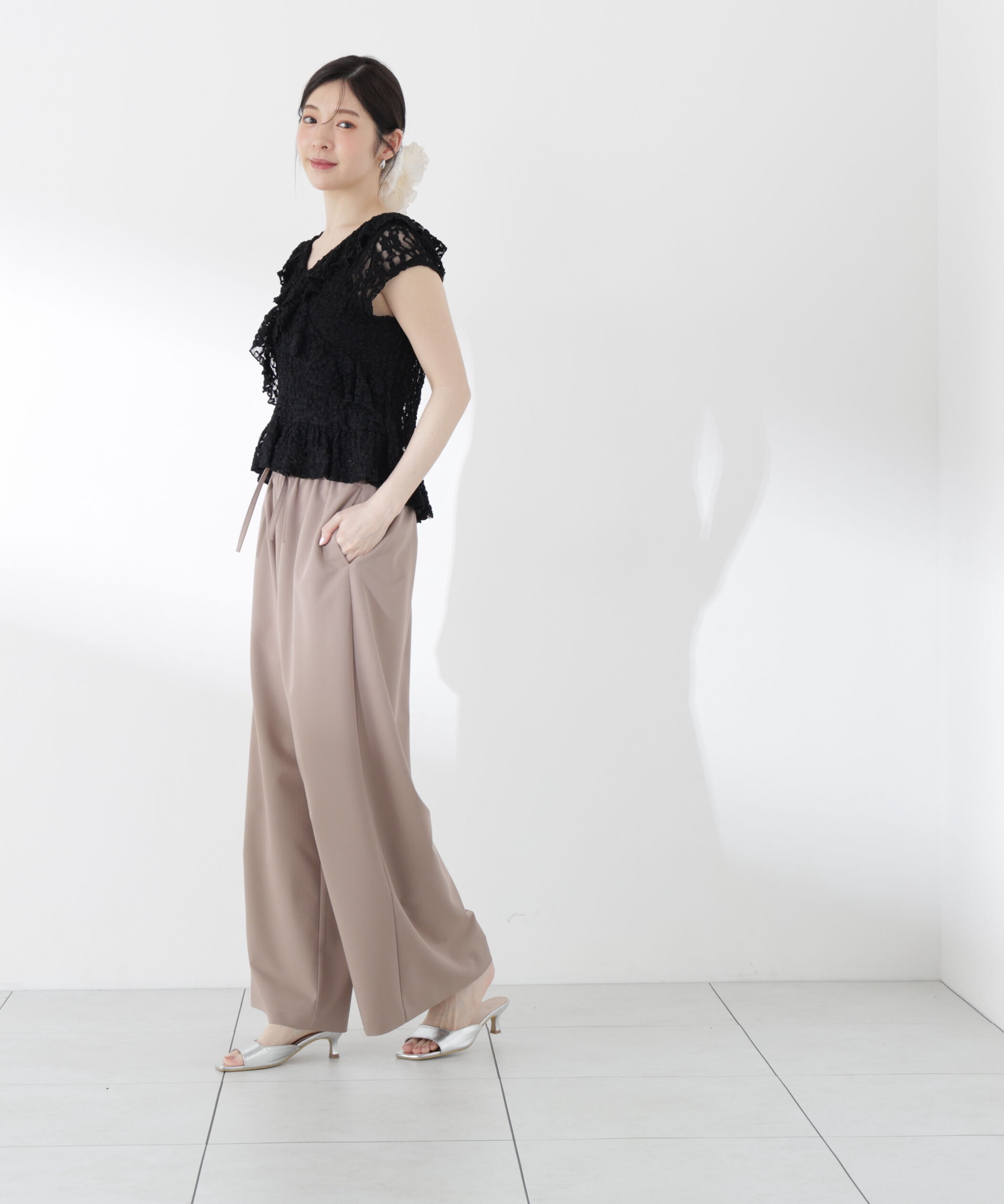 PROPORTION BODY DRESSING「ラッフルカットレーストップス」|Tシャツ・カットソー|