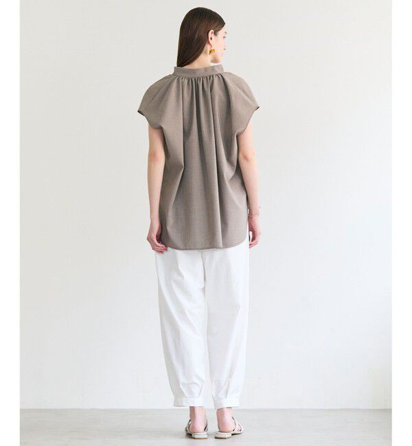 BEIGE,「【マルチファンクション素材】BATEAU / Vネック ギャザーブラウス」|シャツ・ブラウス|