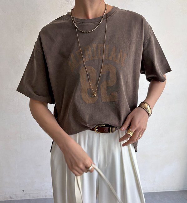  「【WEB限定】カレッジナンバーロゴTEE」|Tシャツ・カットソー|ブラウン